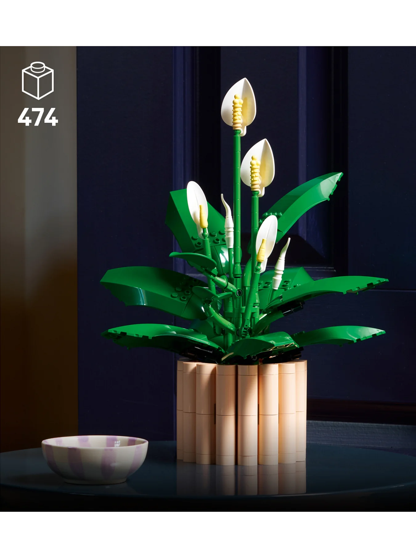 Botanical Peace Lily Building Set 11504 - Image 3