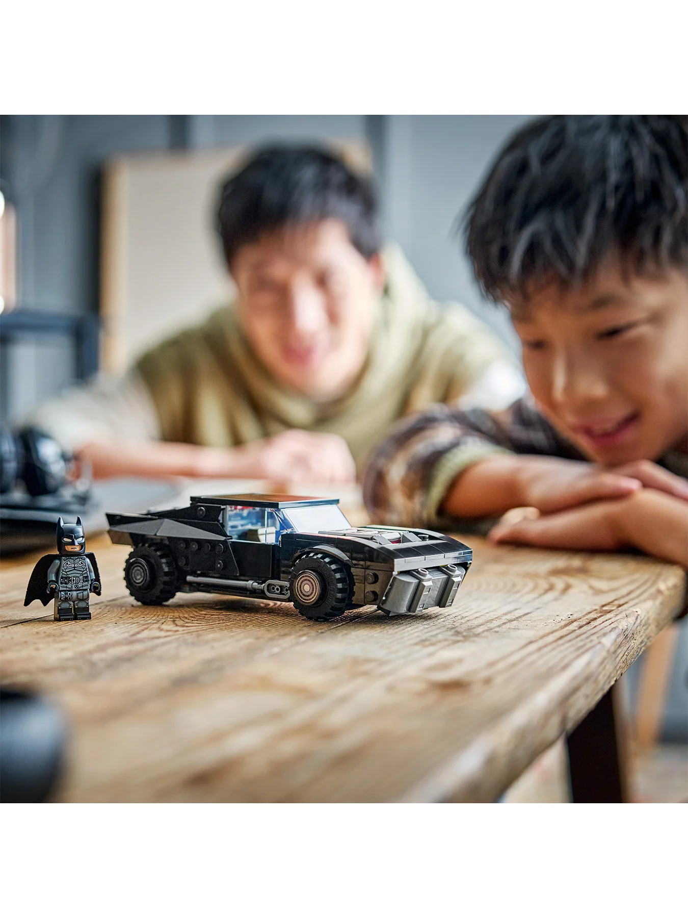 The Batman Batmobile 76332 - Image 2