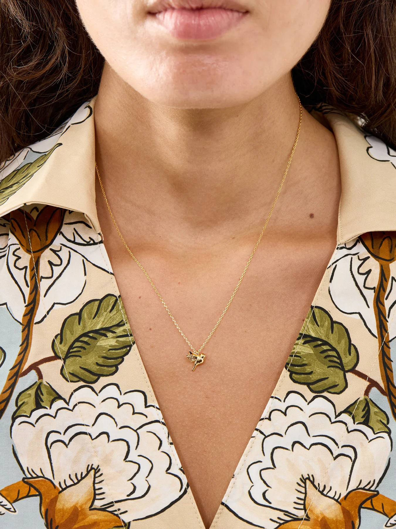 Delicate Bird Pendant Necklace Gold - Image 2