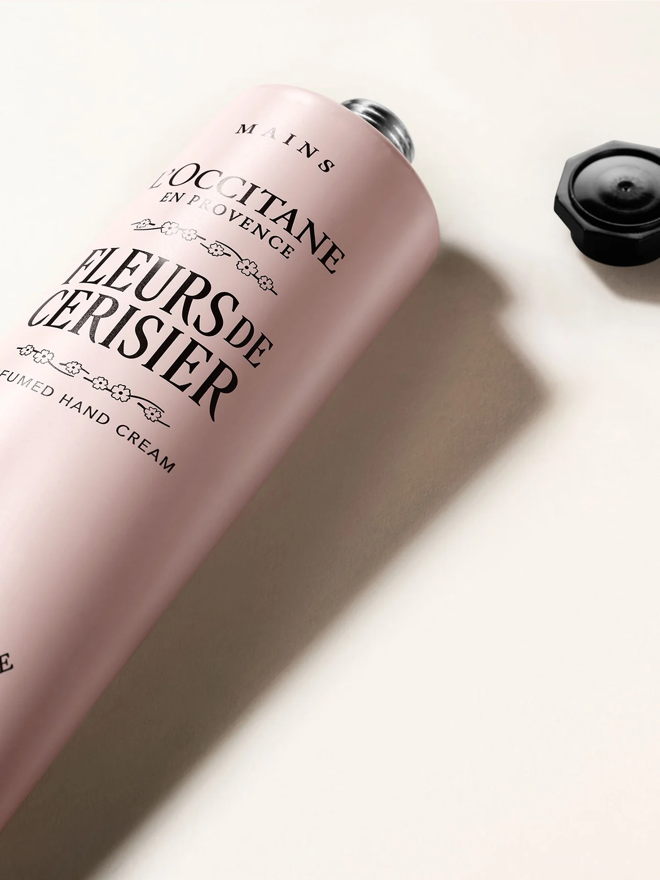 Fleurs de Cerisier Hand Cream 75ml - Image 2