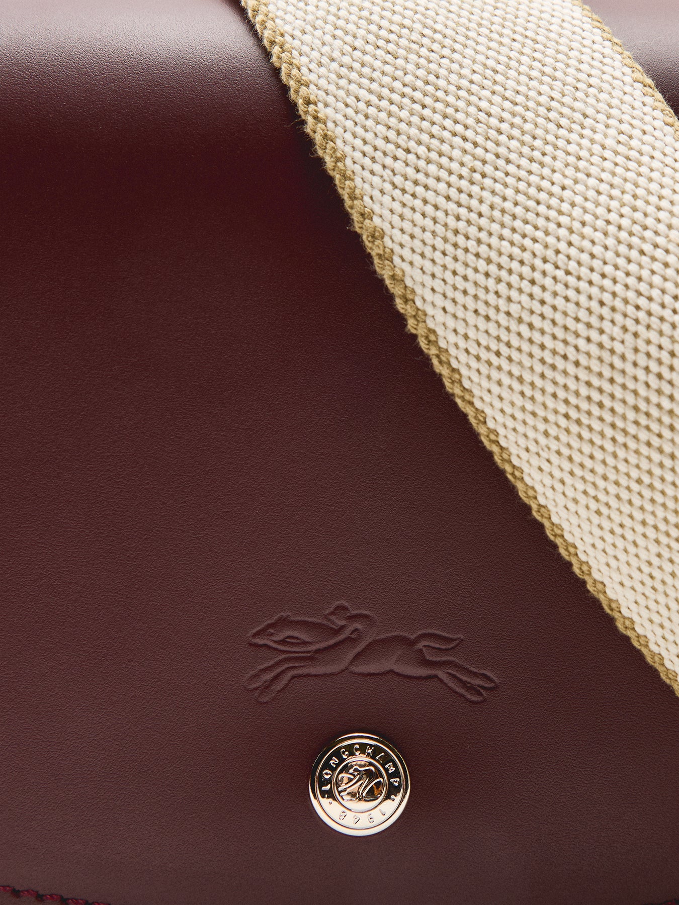 Epure Timeless Crossbody Bag Burgundy - Image 5