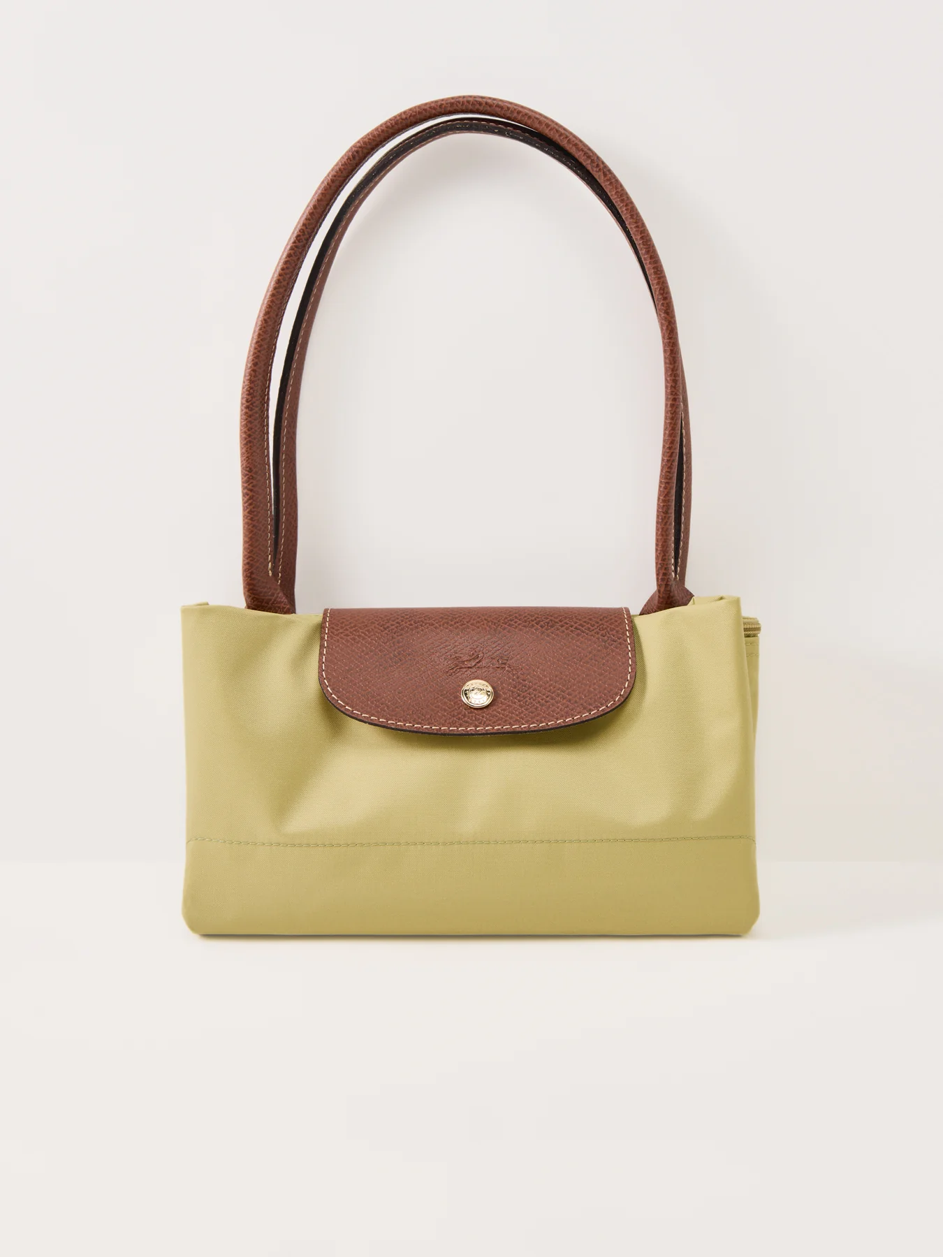 Le Pliage Medium Nylon Tote Bag Pistachio - Image 4
