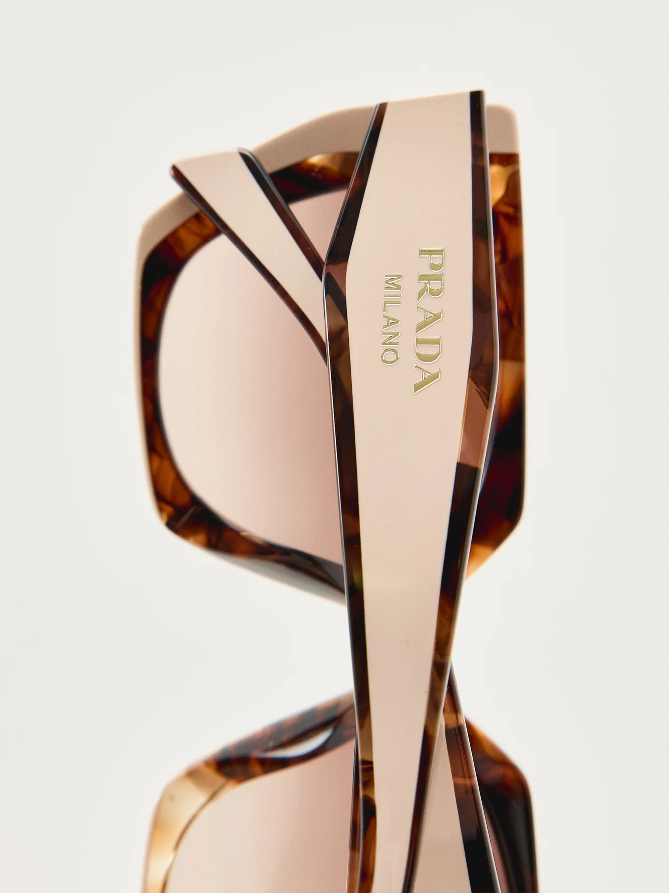 Oversized Tortoiseshell Sunglasses Brown - Image 3