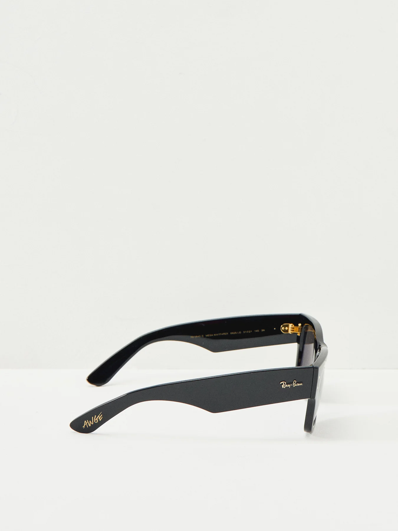Mega Wayfarer Sunglasses Black - Image 2