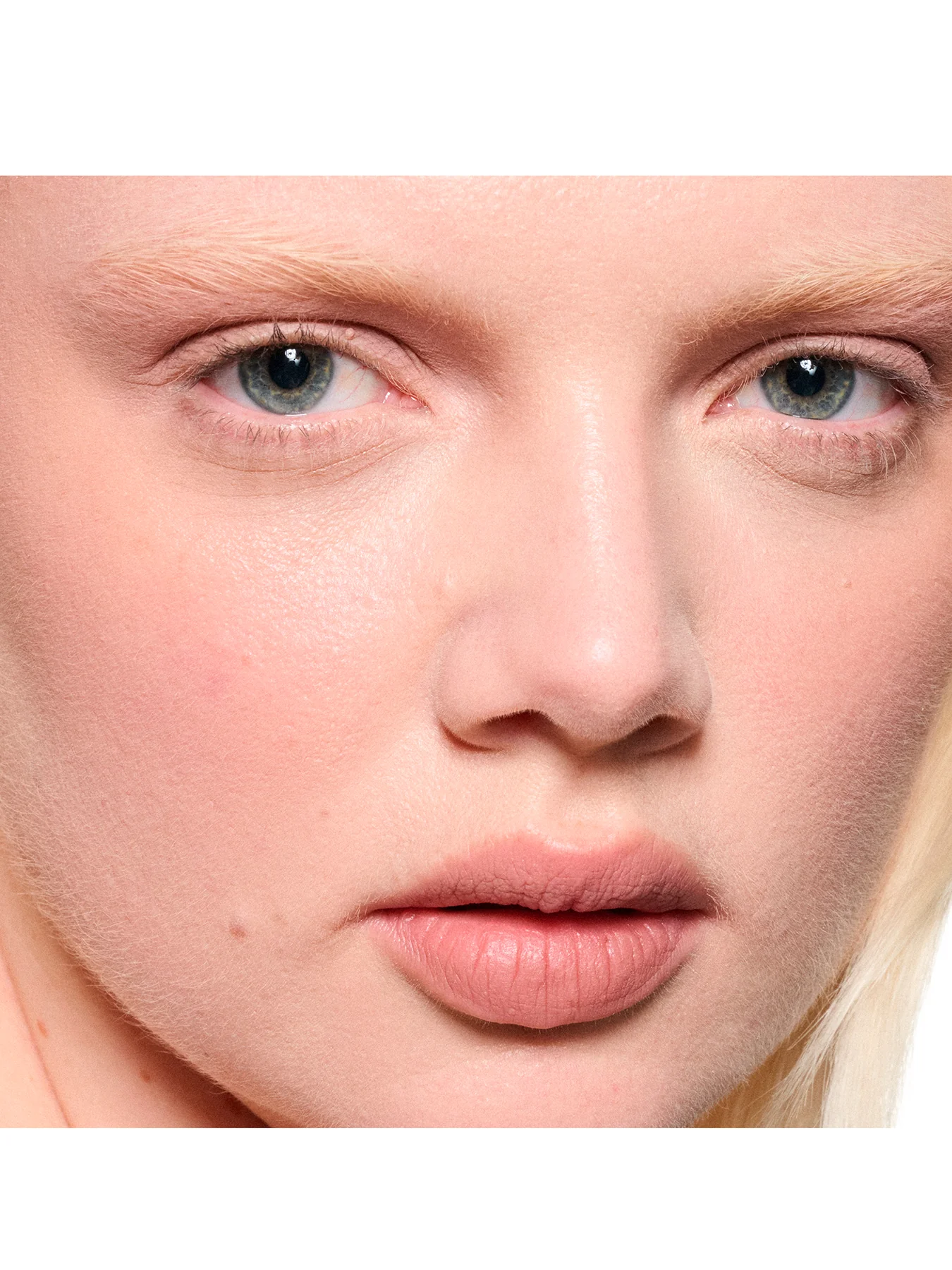 Powder Kiss Lip and Cheek Mousse - Image 7