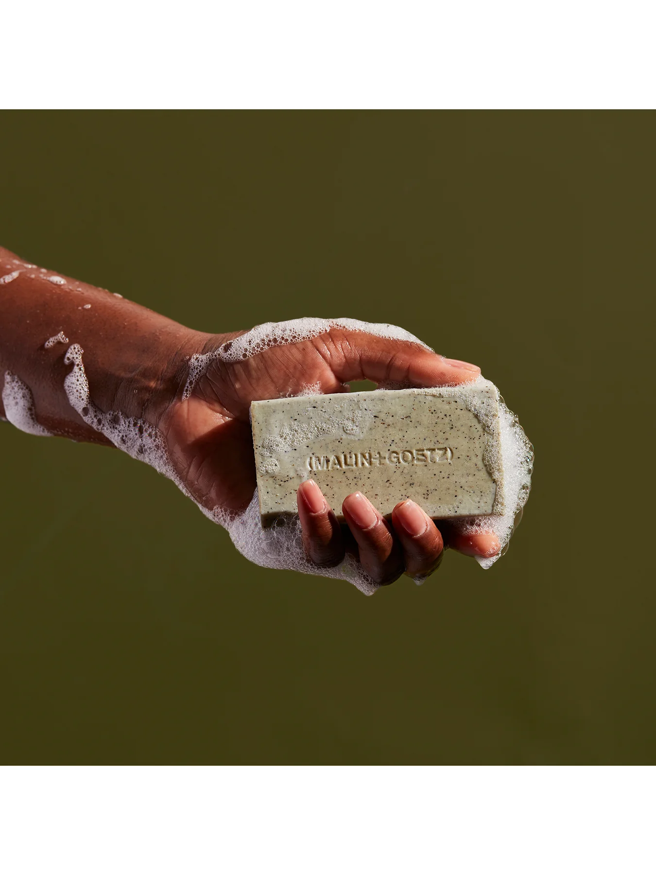 The Mandelic Acid Exfoliating Bar 140g - Image 2