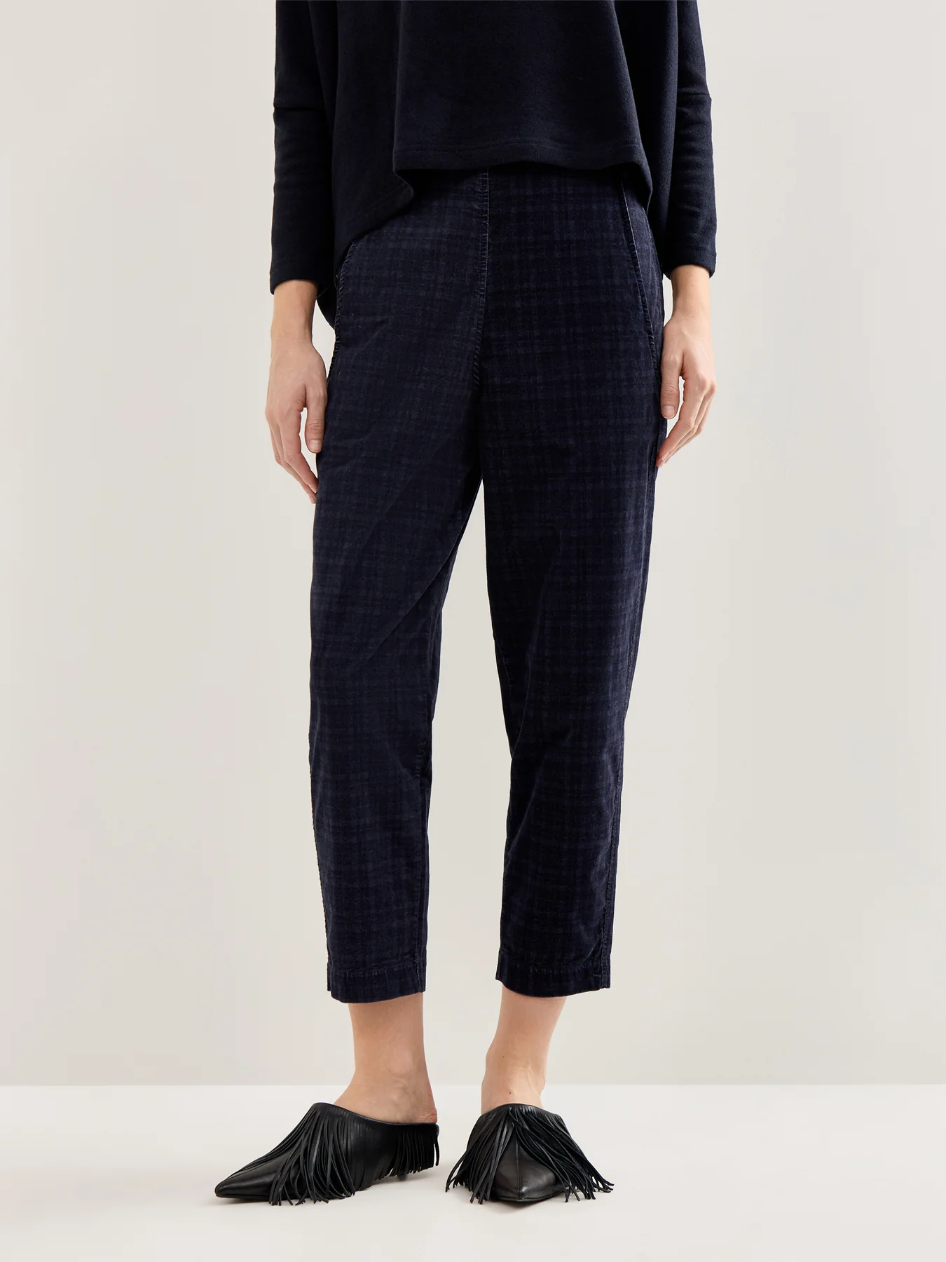 Velvet Check Trousers Dark Grey - Image 4