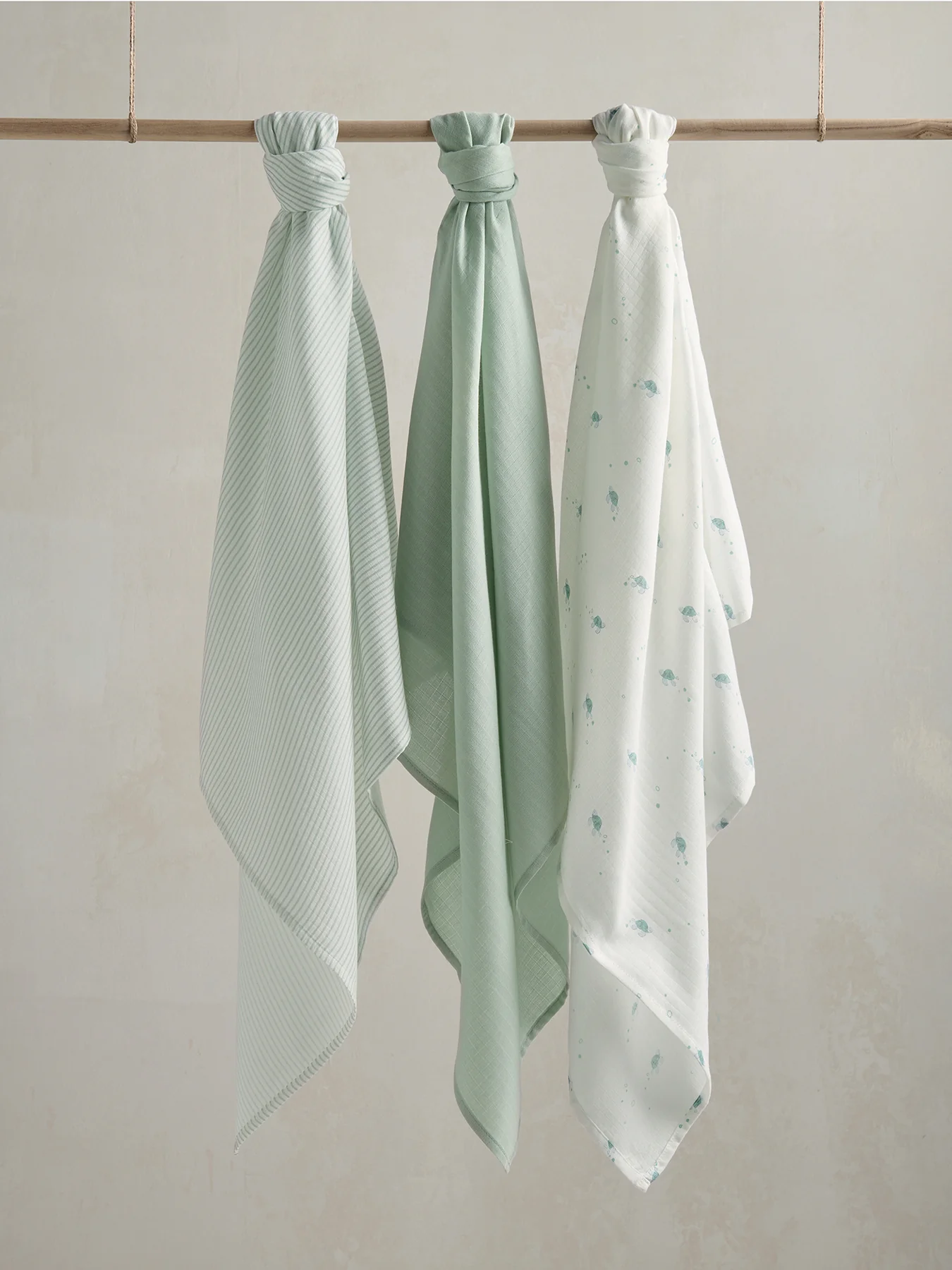 Muslin Squares 3 Pack Turtle Blue - Image 2
