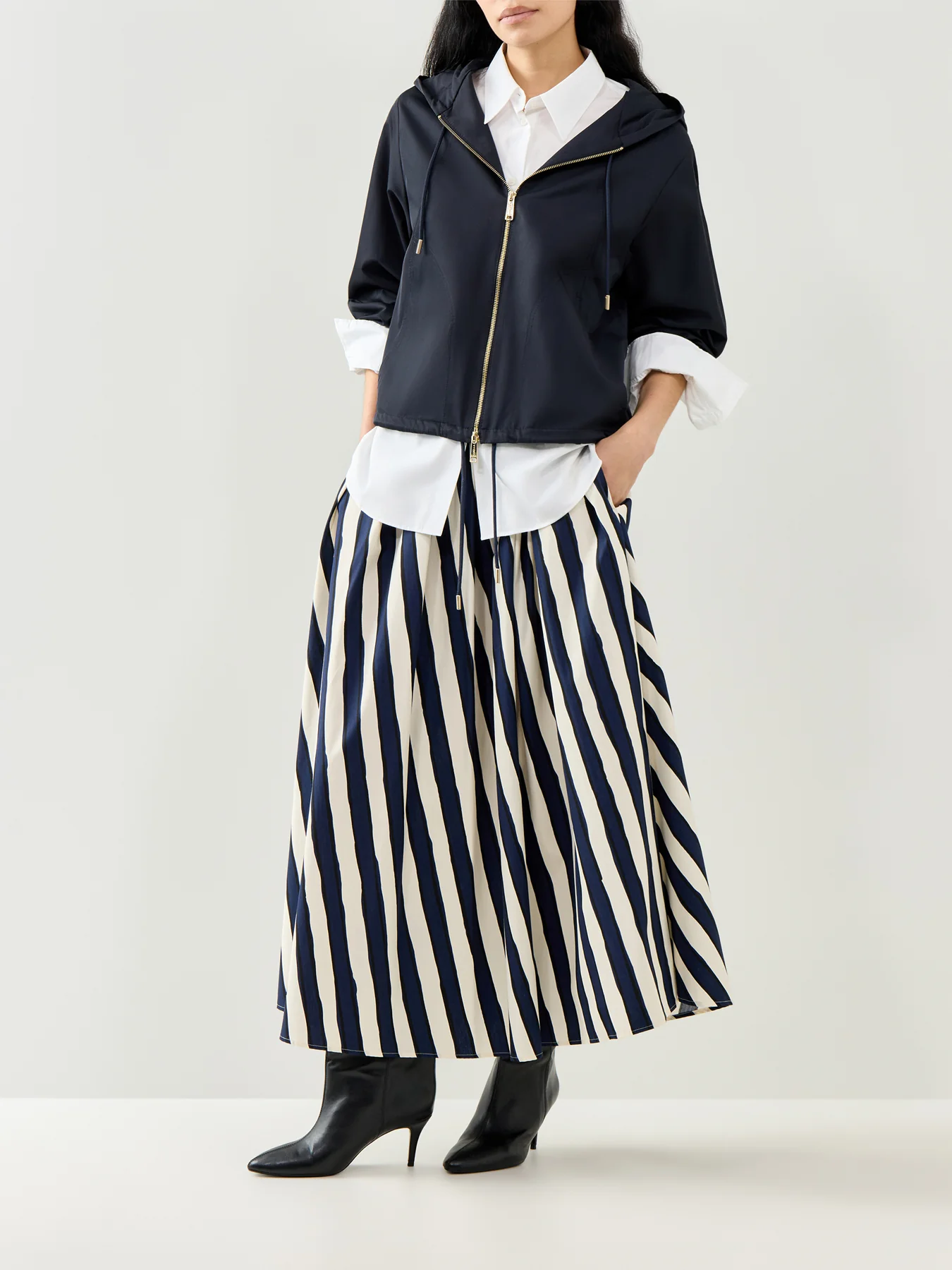 Zucca Raincoat Navy - Image 2