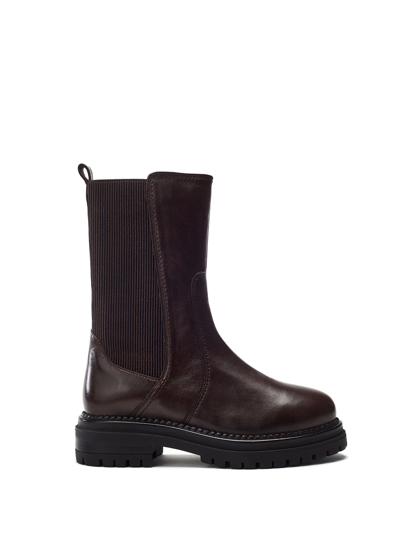 Oyari Classic Ankle Boots Brown
