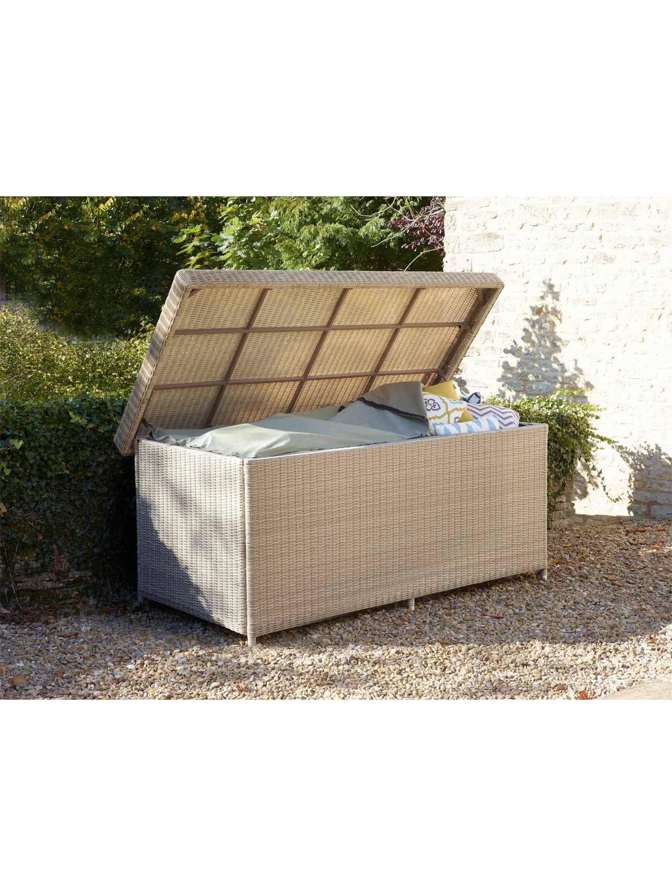 Monterey Rattan Garden Cushion Box Cream - Image 3
