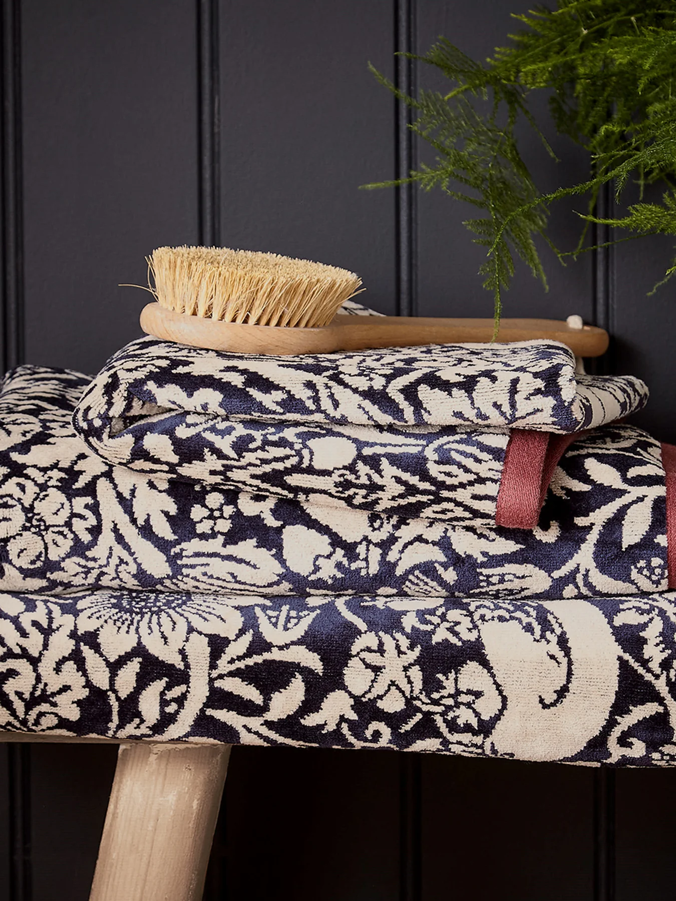 Strawberry Thief Blue Bath Towel - Image 2