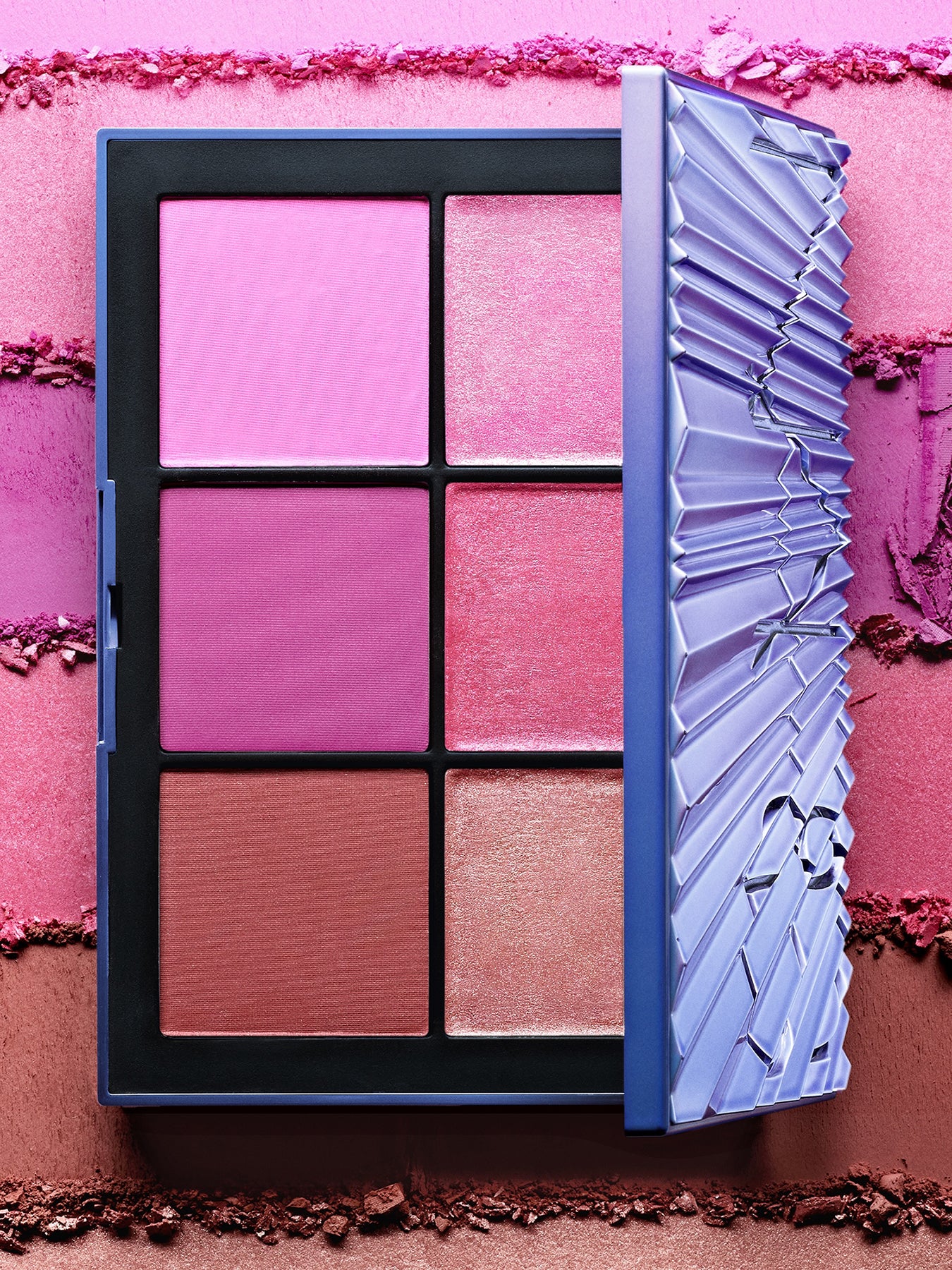 Iris Van Herpen Ethereal Aura Blush Palette - Image 4