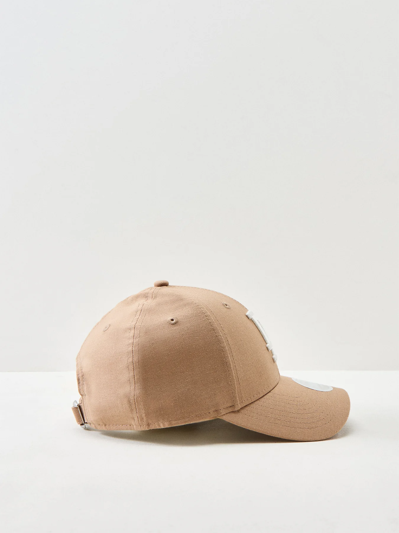 Los Angeles Dodgers Linen Cap Tan - Image 2