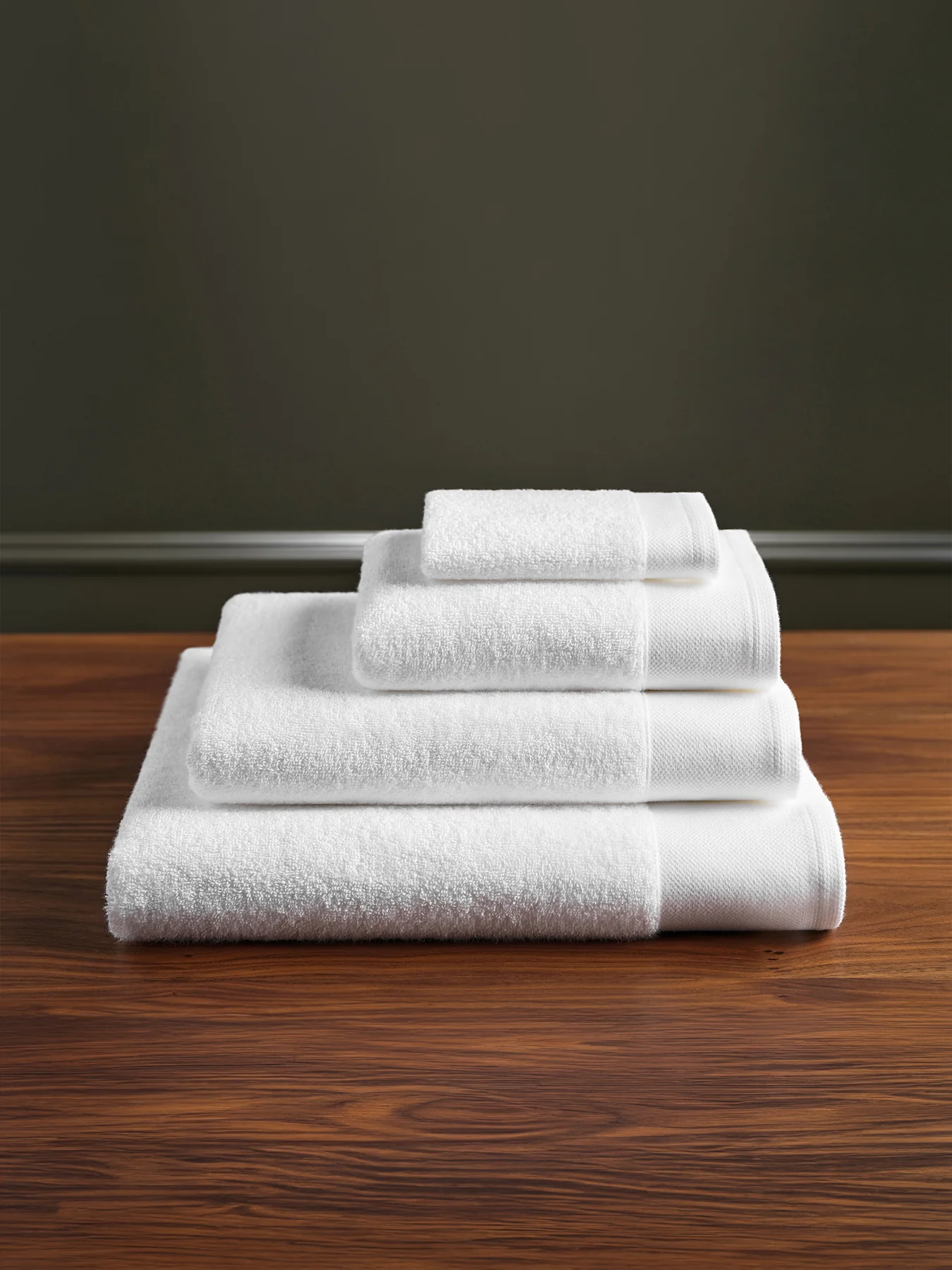 Claygate Bath Towel White - Image 4