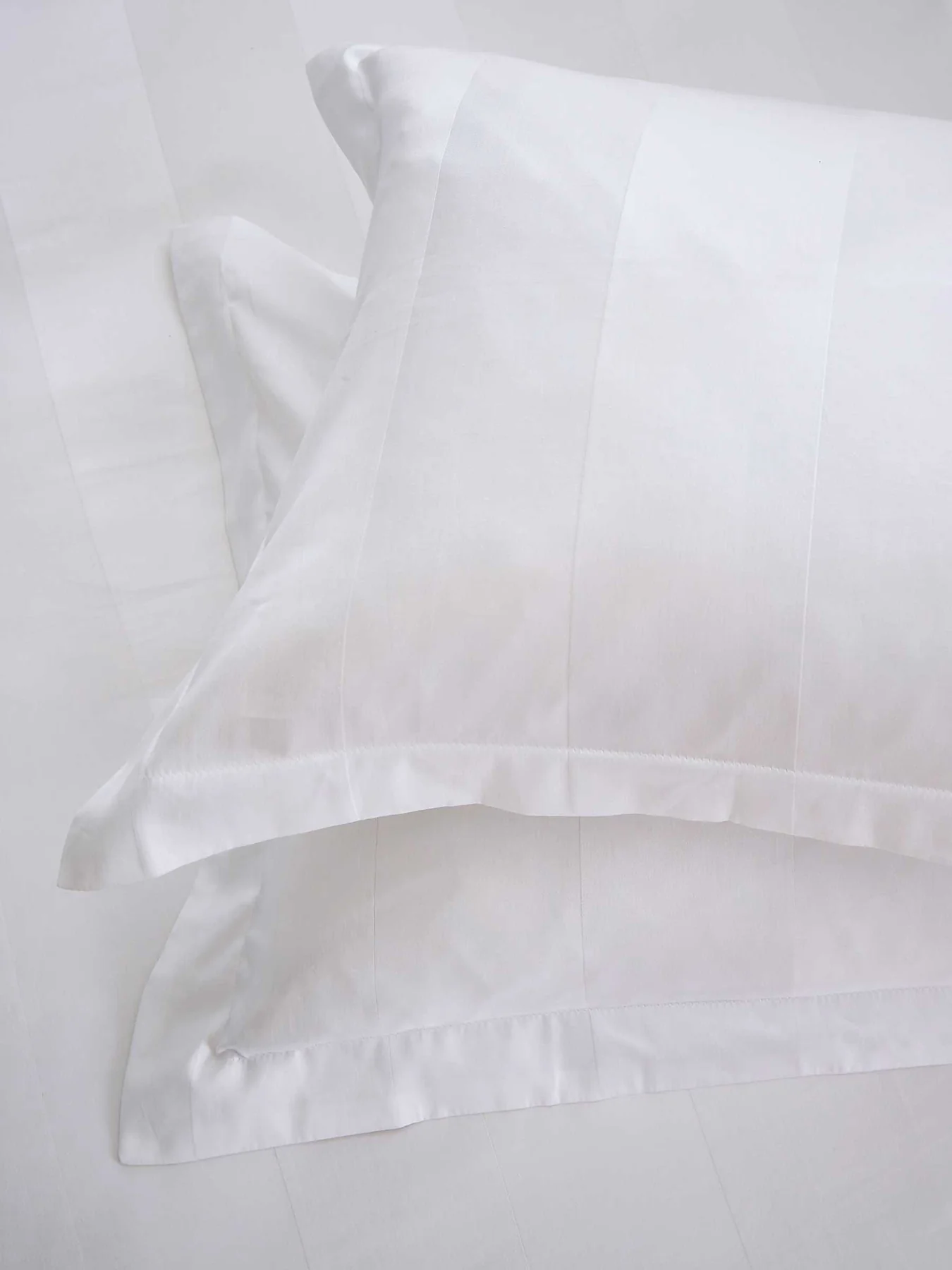 Serra Dobby Stripe Bedding Cover Set White - Image 2