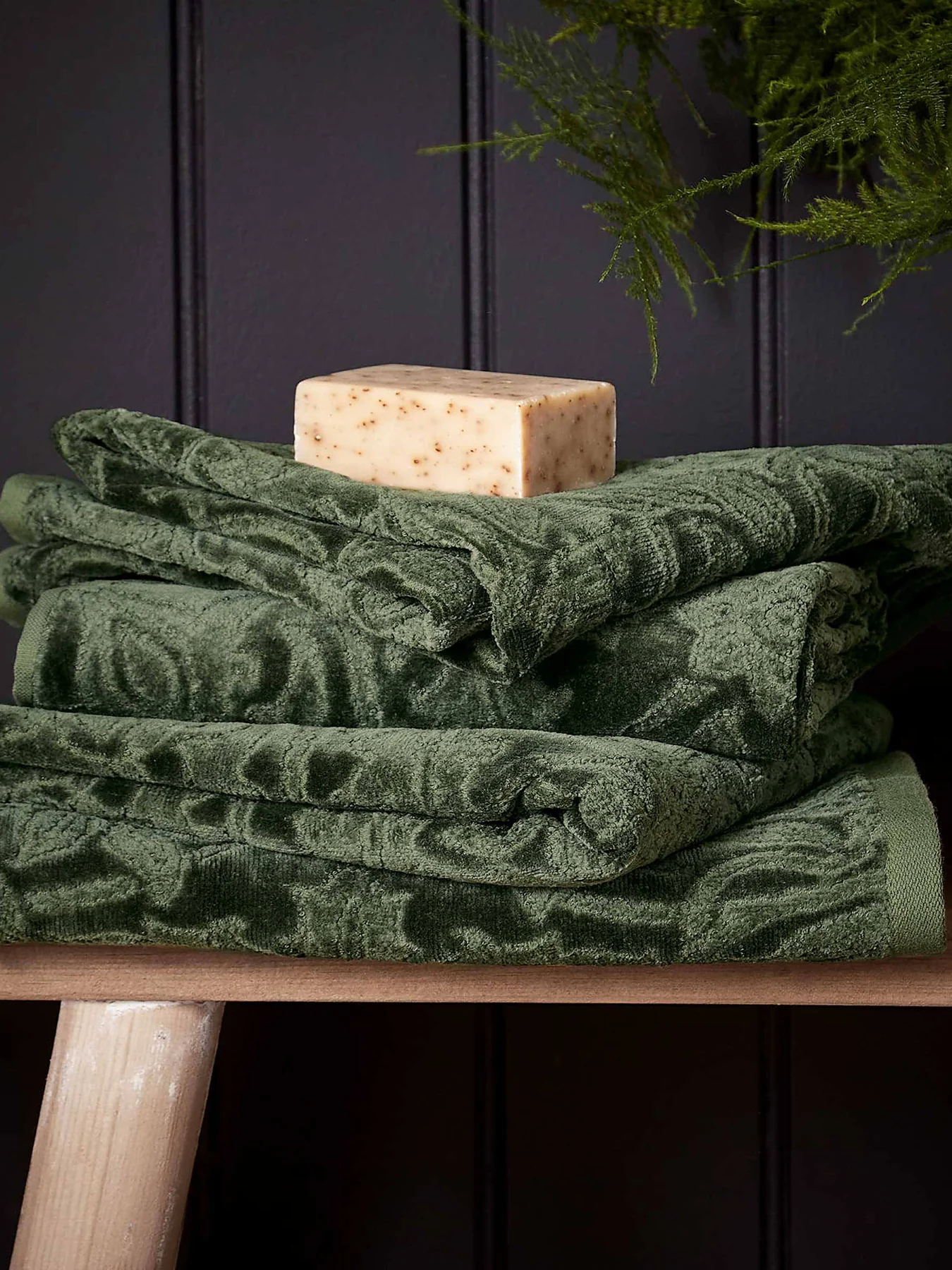 St James Bath Towel Green - Image 2