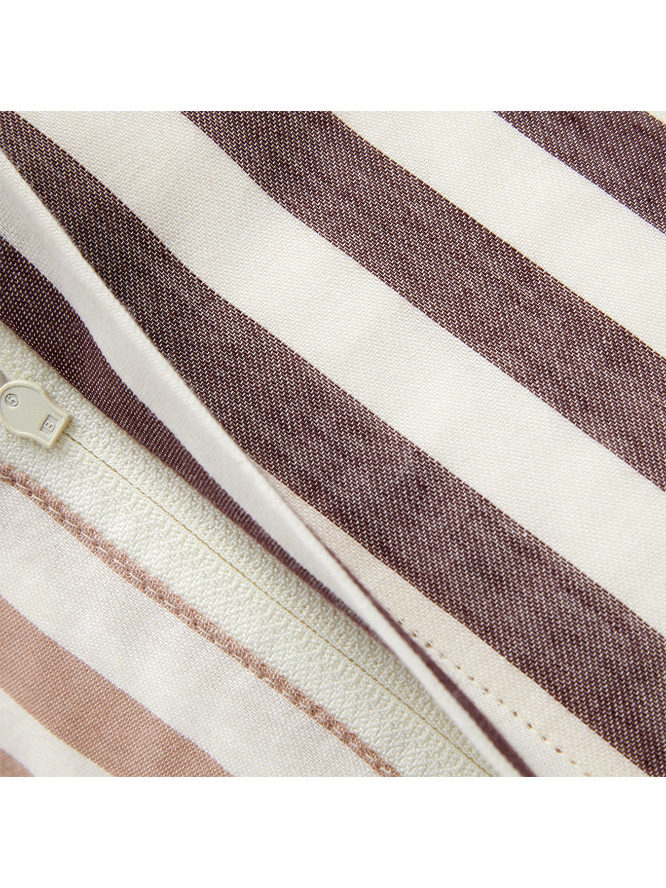 Fifty Fifty Standard Pillowcase Truffe - Image 4