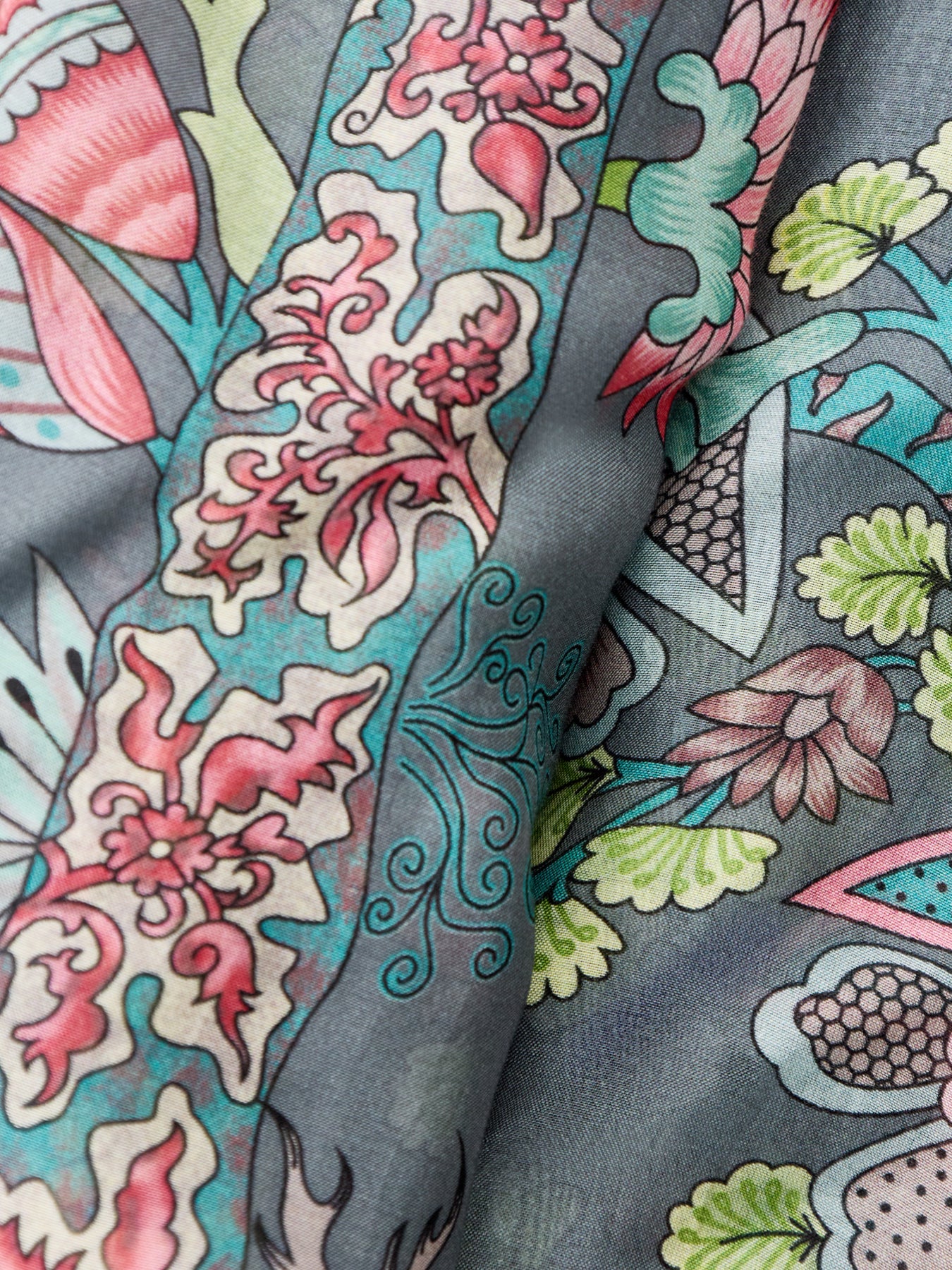 Boho Garden Scarf Grey - Image 3