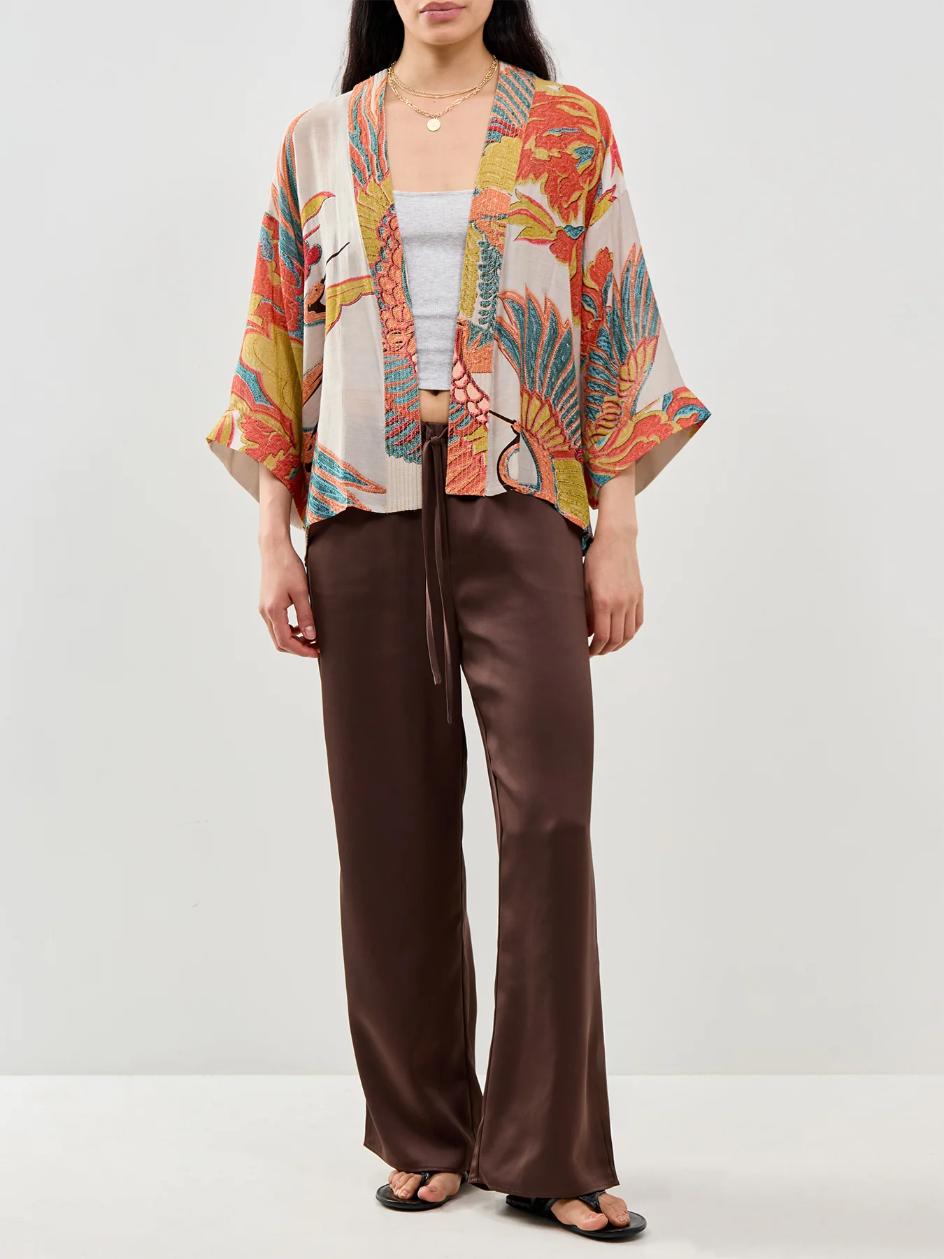 Crane Print Short Kimono Grey - Image 2