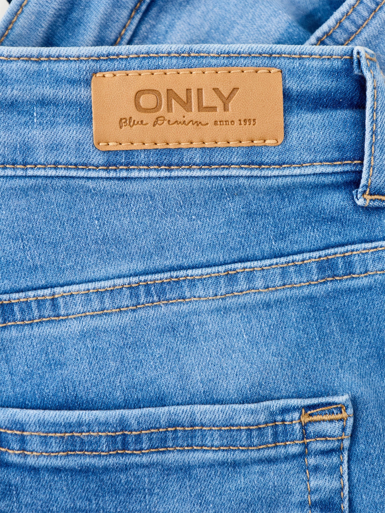 Blush Mid Waist Straight Jeans Blue - Image 3
