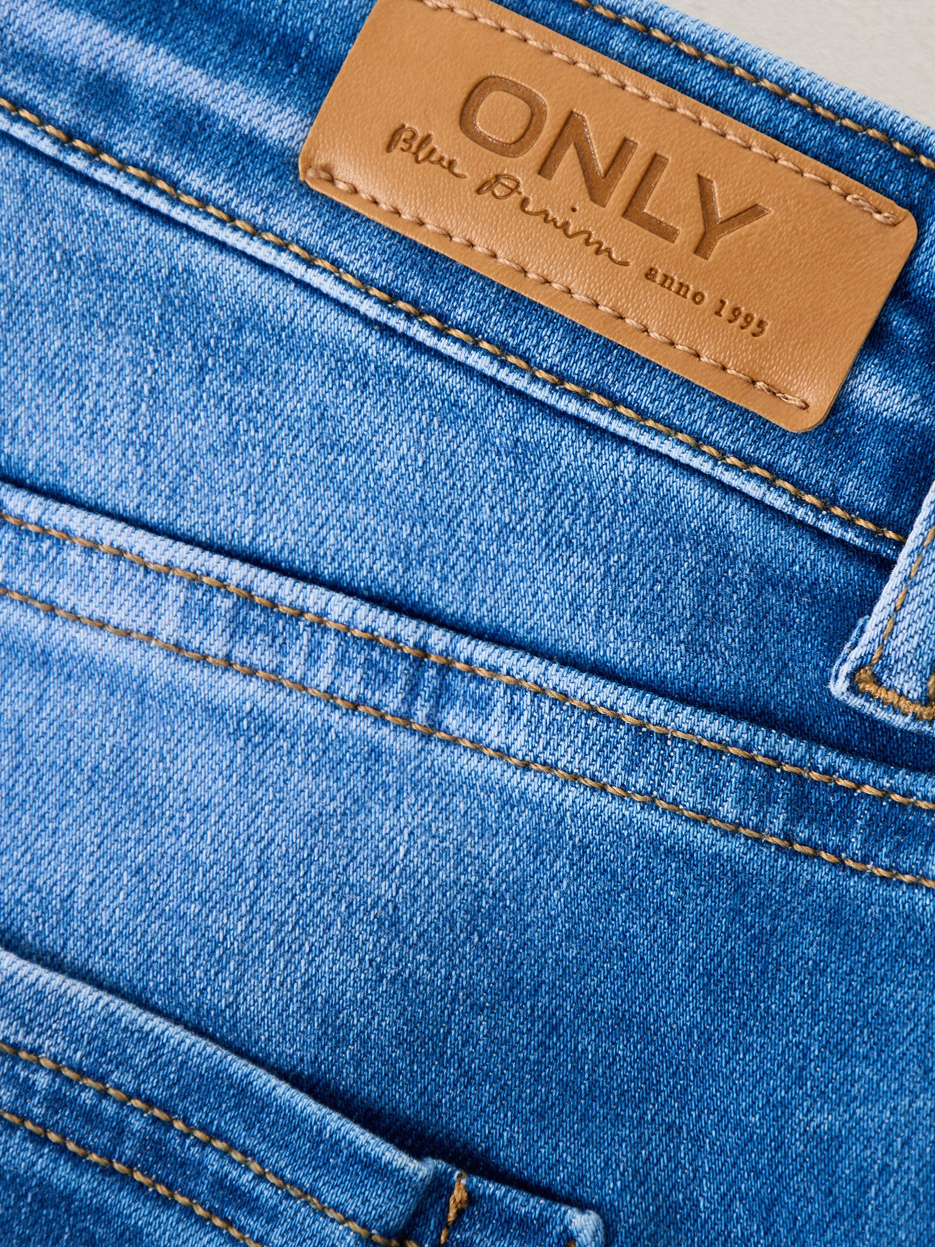 Blush Mid Waist Straight Jeans 32" Medium Blue Denim Medium Blue Denim - Image 3