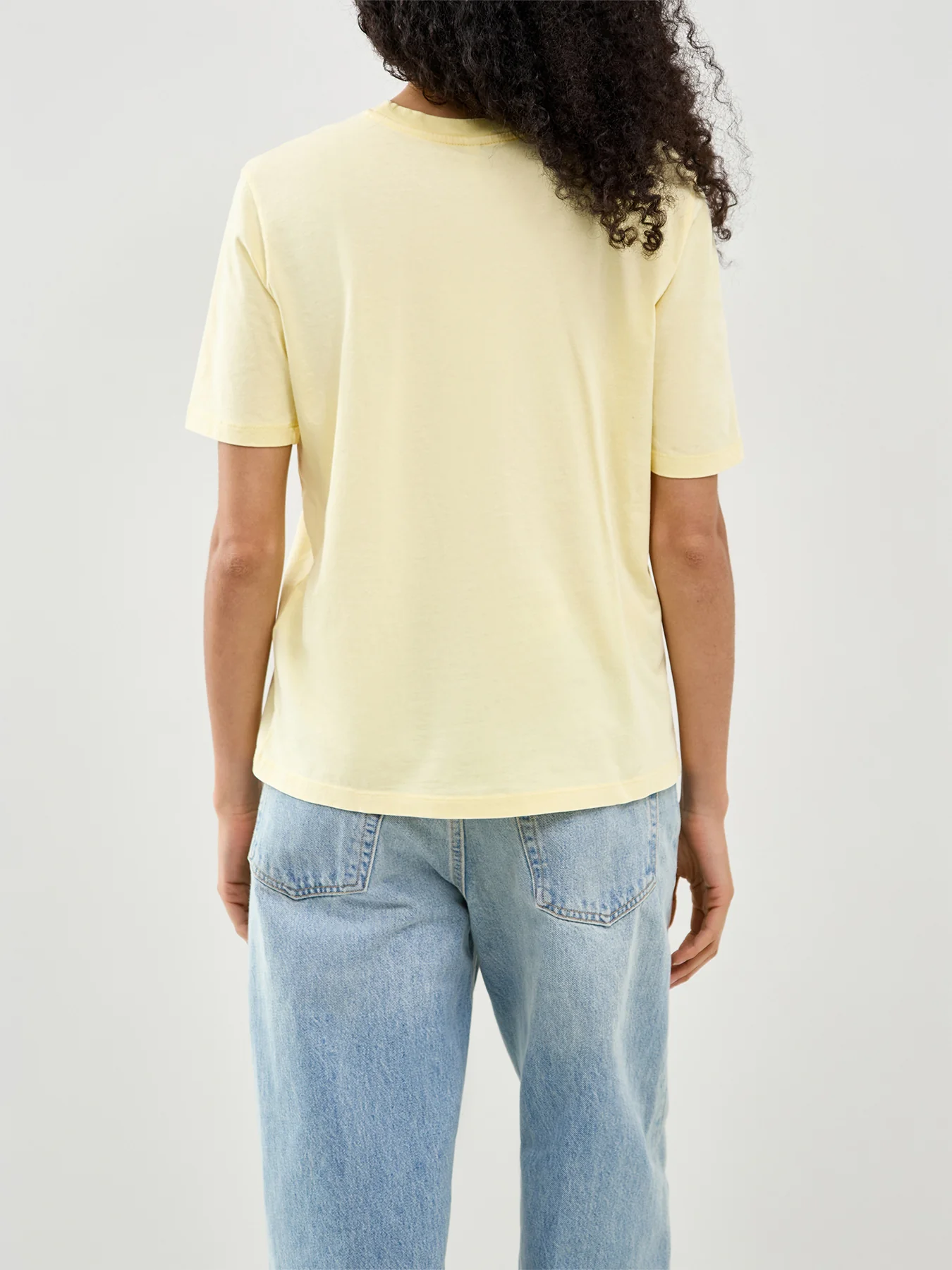 Lucy Short Sleeve T-Shirt Yellow - Image 4