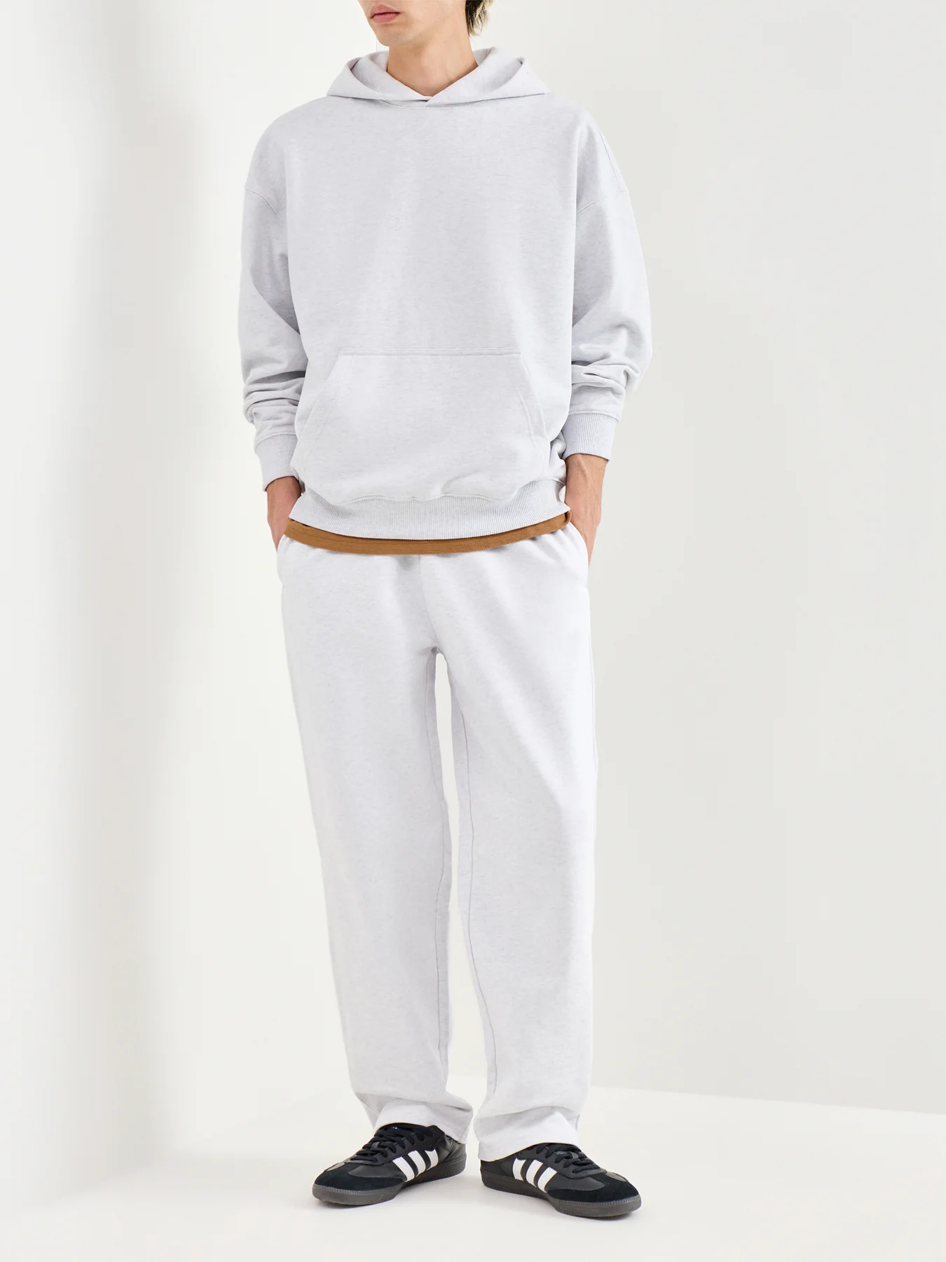 Lucas Loose Sweatpants Grey - Image 2