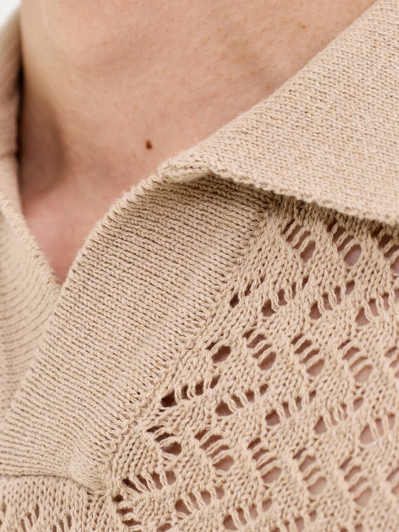 Nyle Split Polo Shirt Beige - Image 3