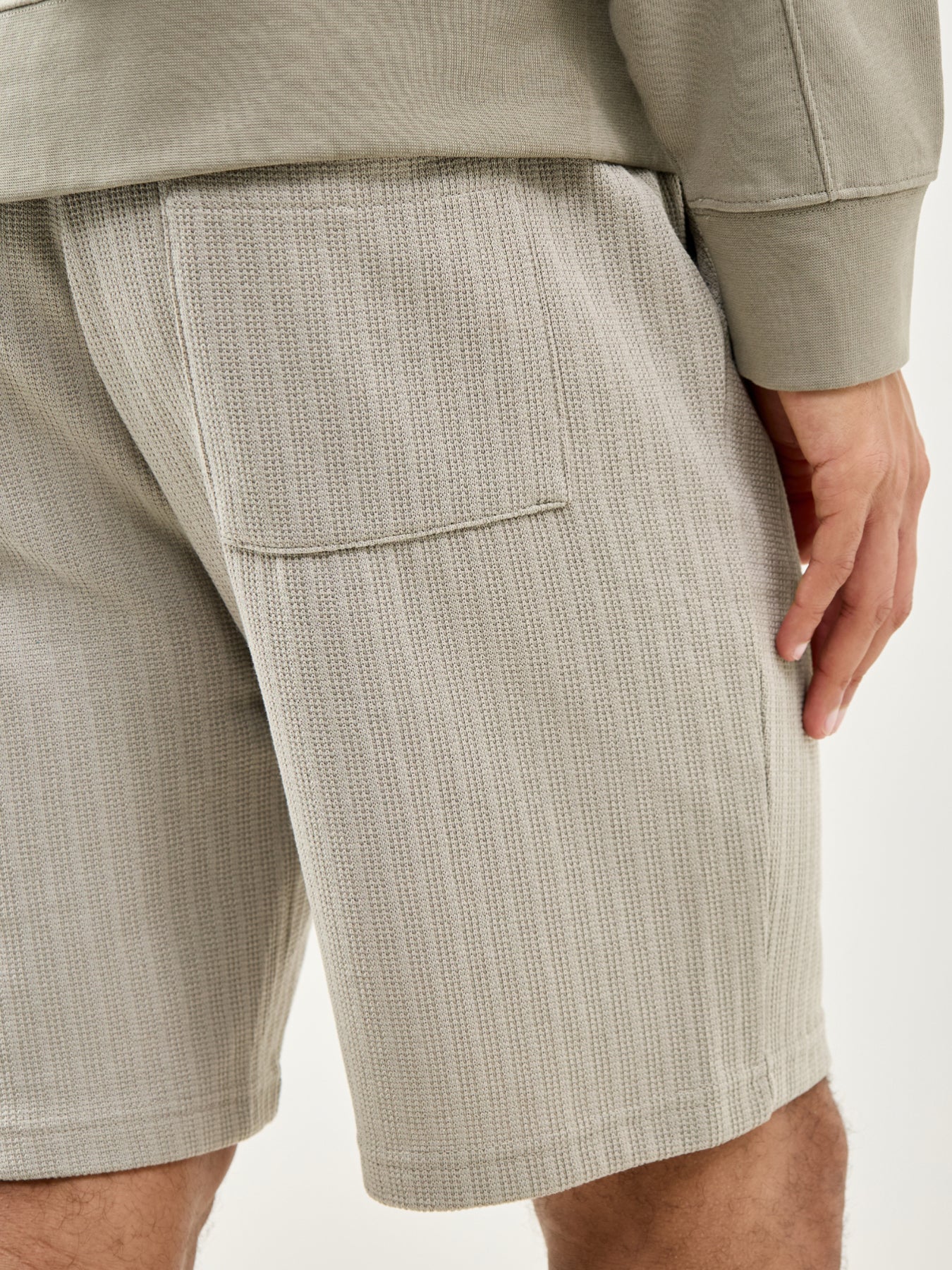 Trey Formal Shorts Grey - Image 3