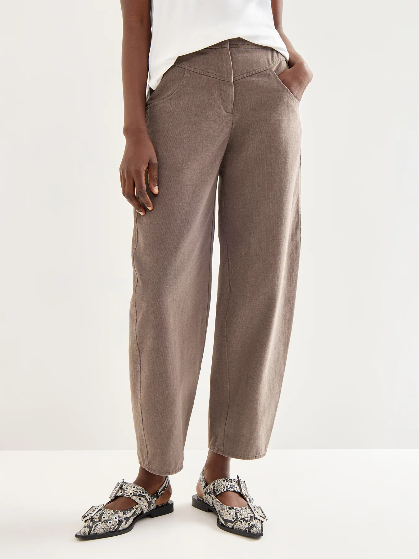 Hose 534 Cotton Trouser Wash Brown - Image 4