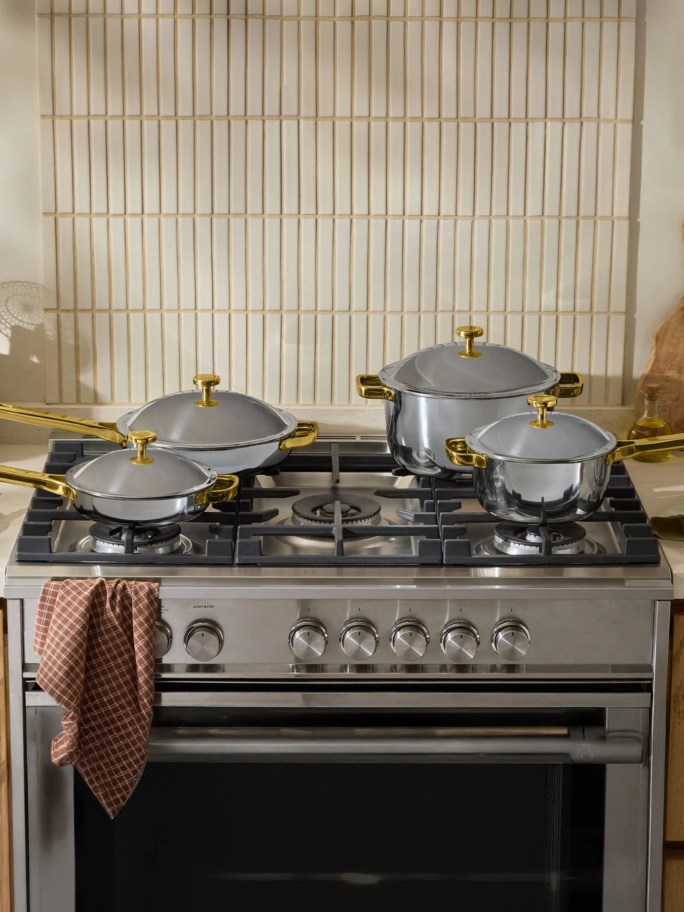 Titanium Pro Cookware Set Chrome/Gold - Image 2