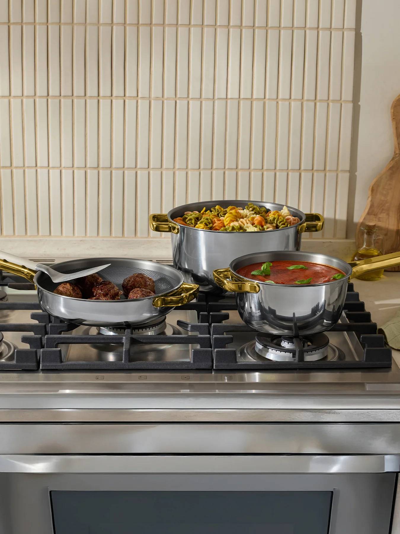 Titanium Pro Cookware Set Chrome/Gold - Image 5