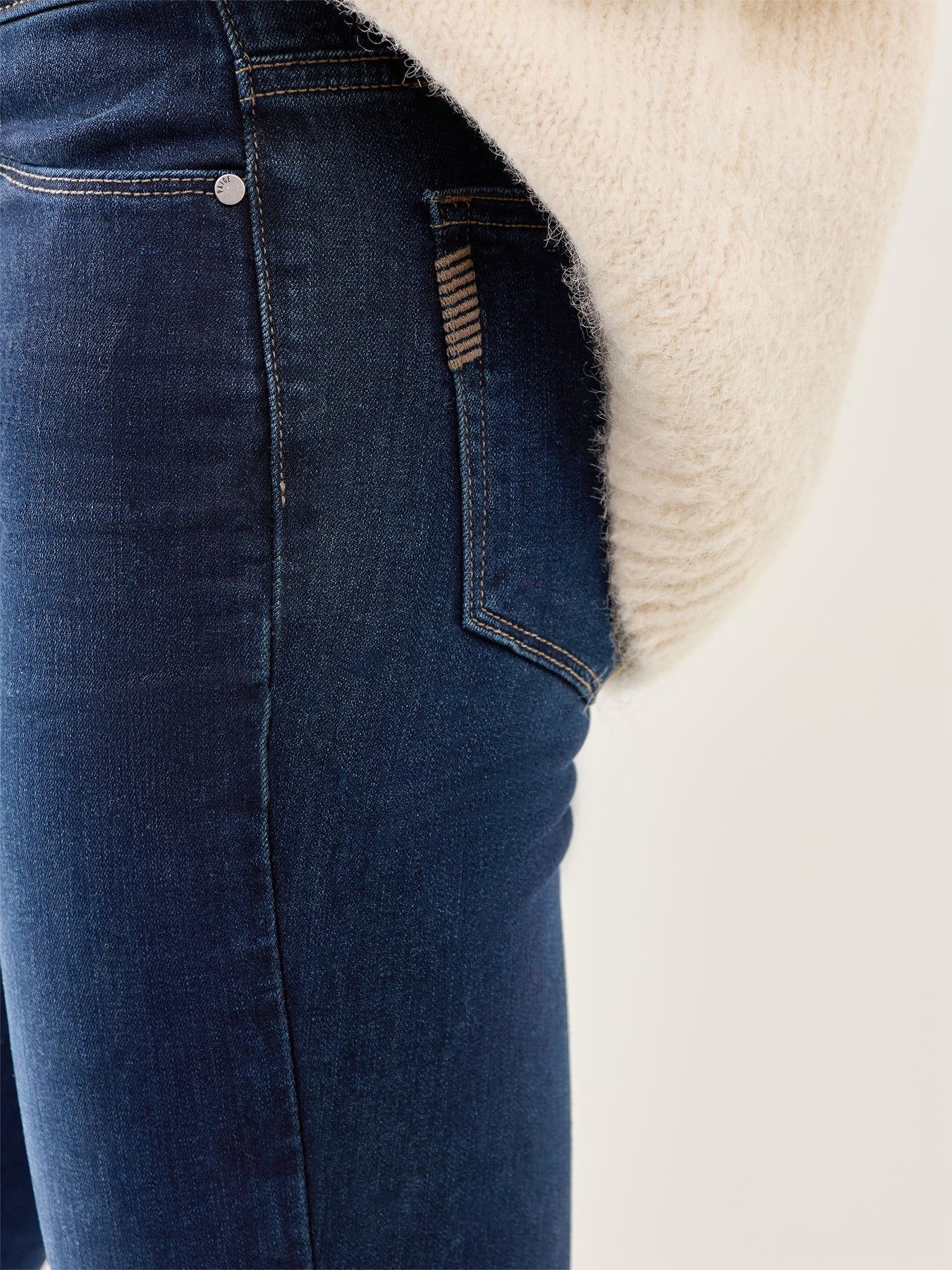 Hoxton Ankle Jean Blue - Image 3
