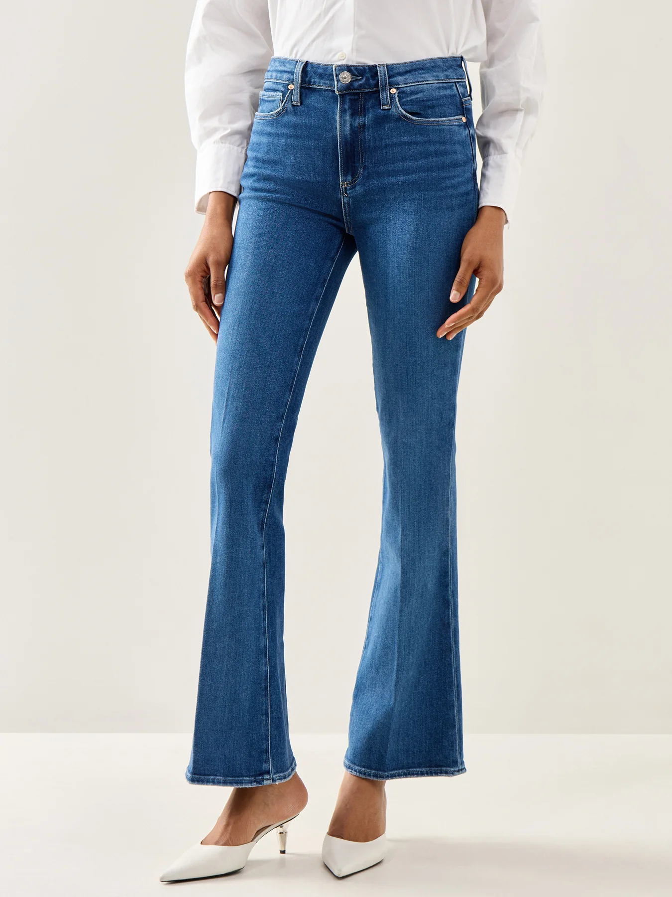 Laurel Canyon High Rise Bootcut Jeans A Capella - Image 4