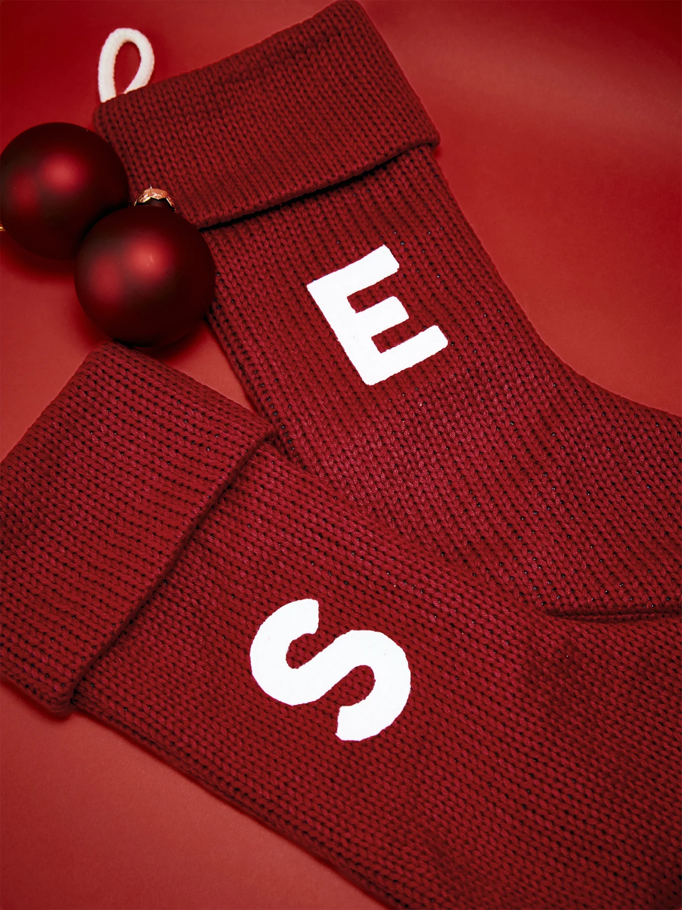 Alphabet Velvet Christmas Stocking E - Image 2
