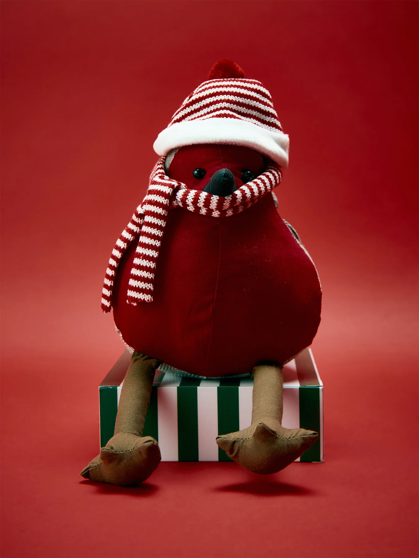 Wrapped Up Robin Christmas Embroidered Door Stop - Image 2