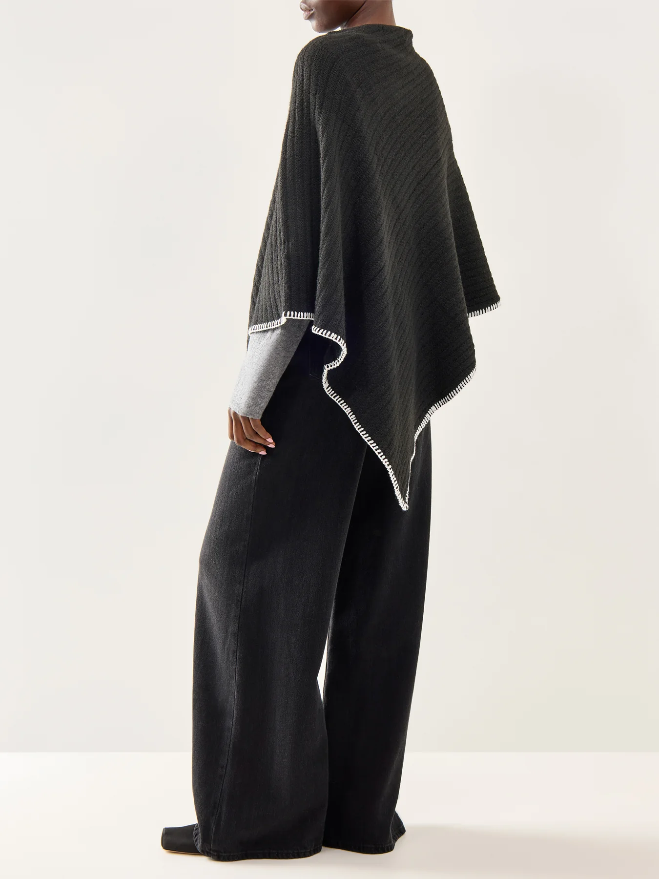 Jara Wool Blend Poncho Black - Image 5