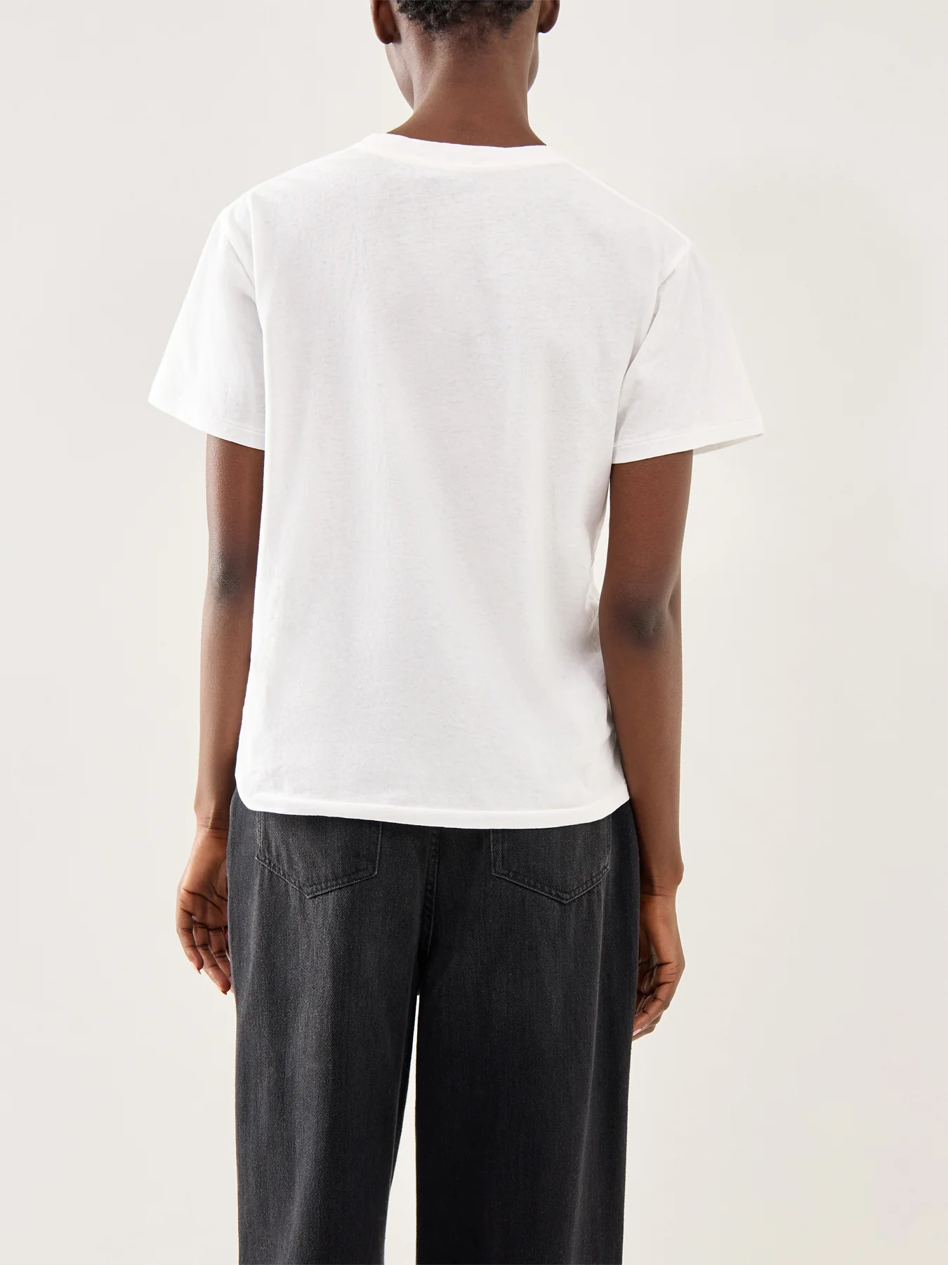 Bear T-Shirt White - Image 5