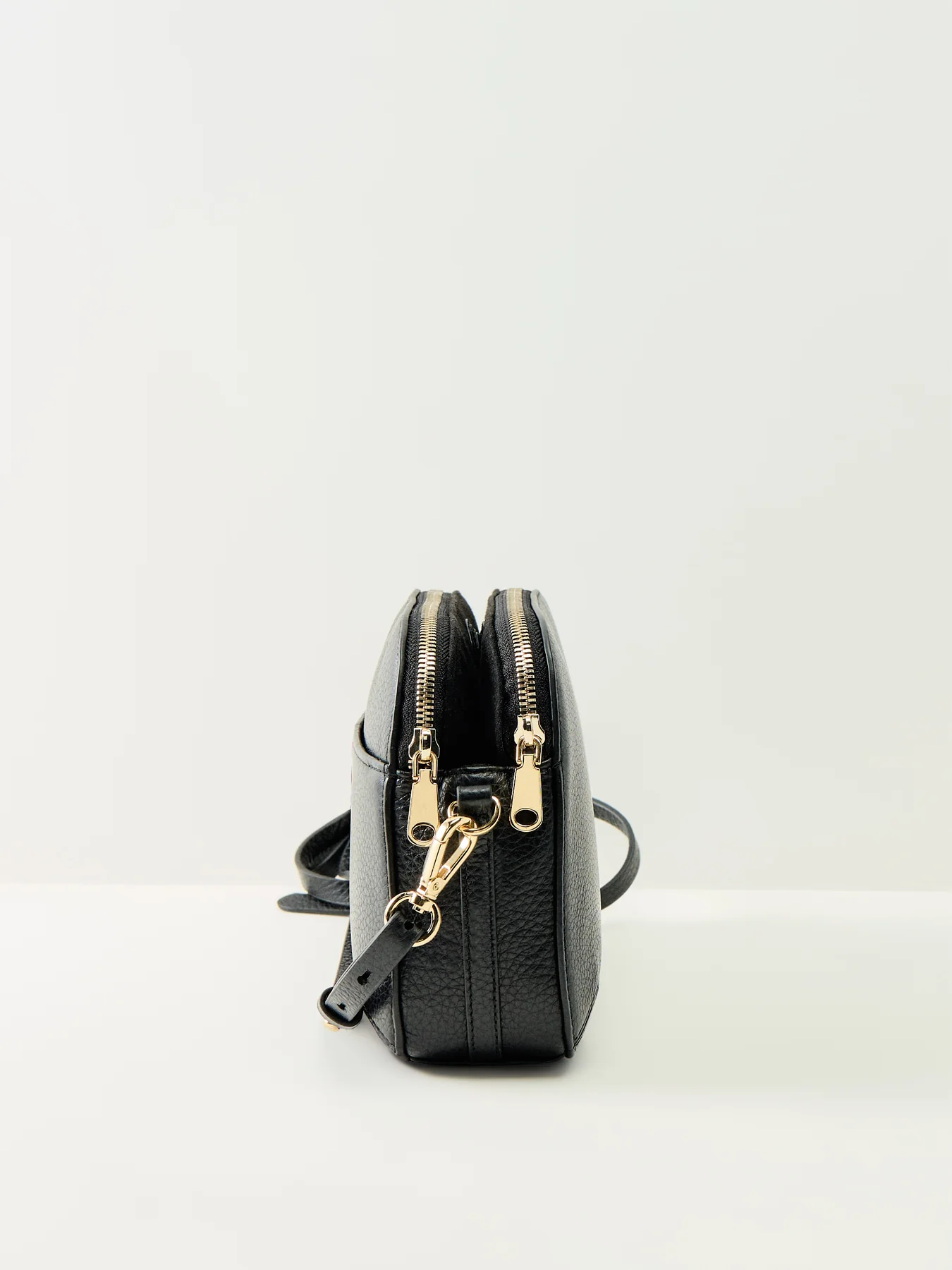 Dukes Place Medium Ziptop Crossbody Black - Image 4