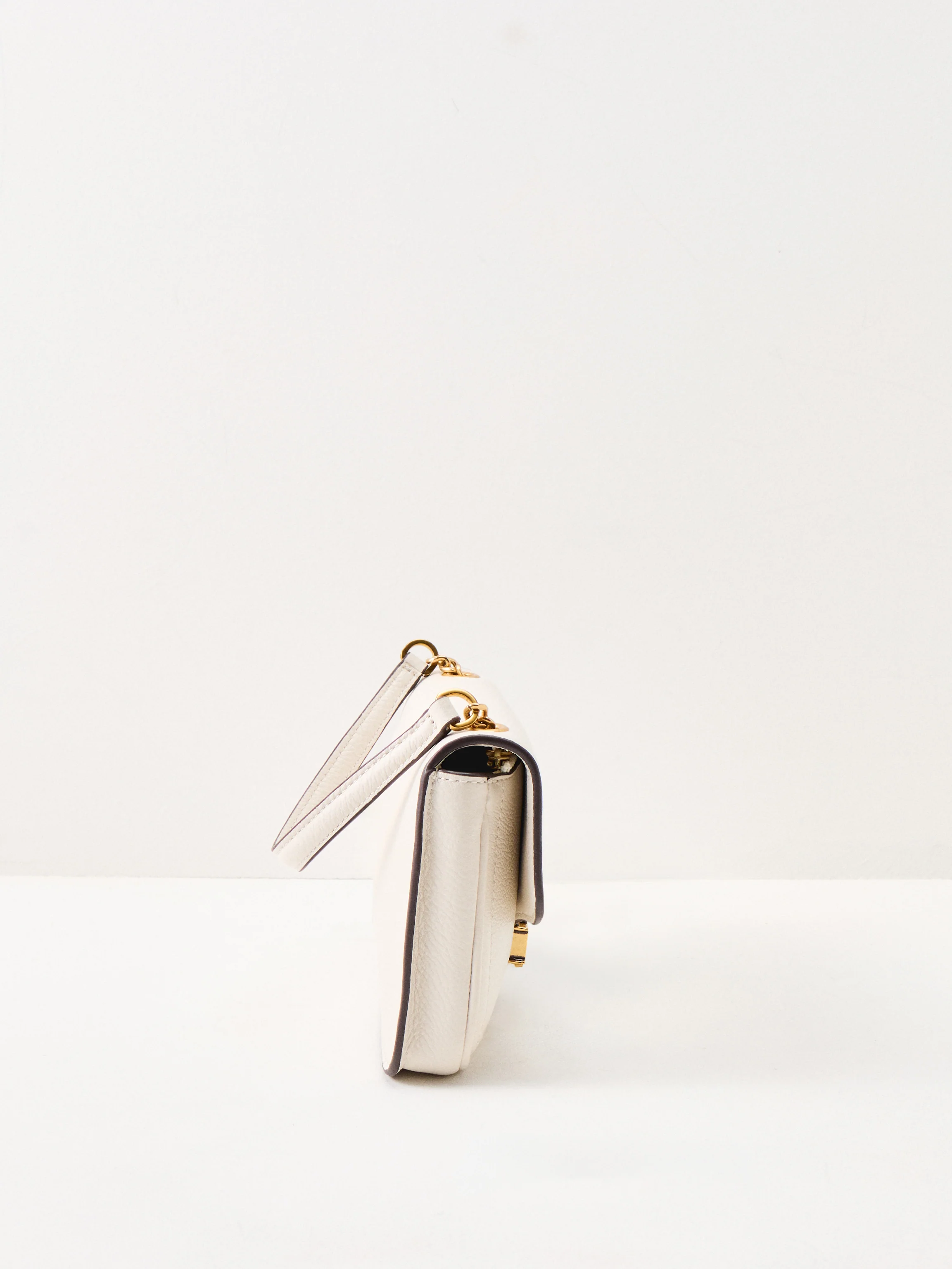 Bradley Large Wallet on a Chain White - Image 4