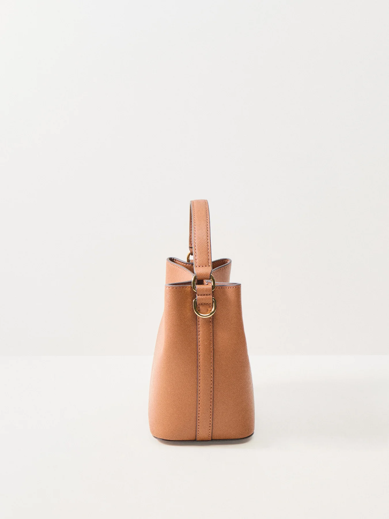 Reese Small Bucket Bag Tan - Image 4