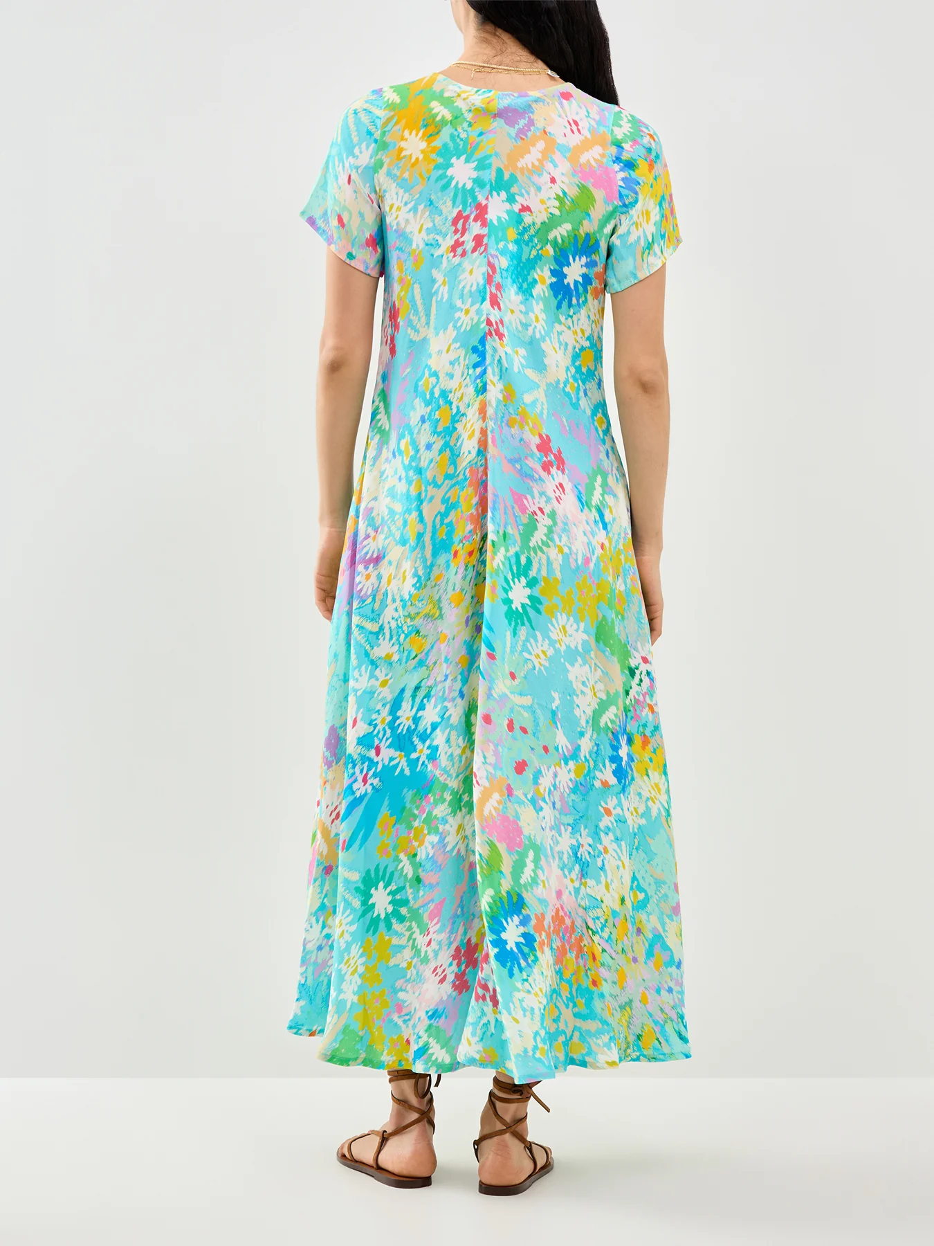 Dreamy Floral Oasis Floral Print Maxi Dress Blue - Image 5