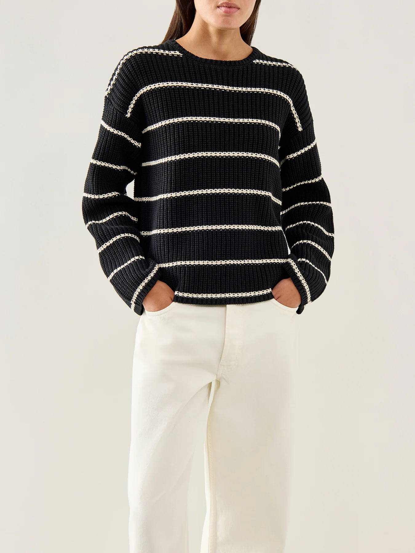 Selma Sus Knit O Neck Black Birch - Image 3