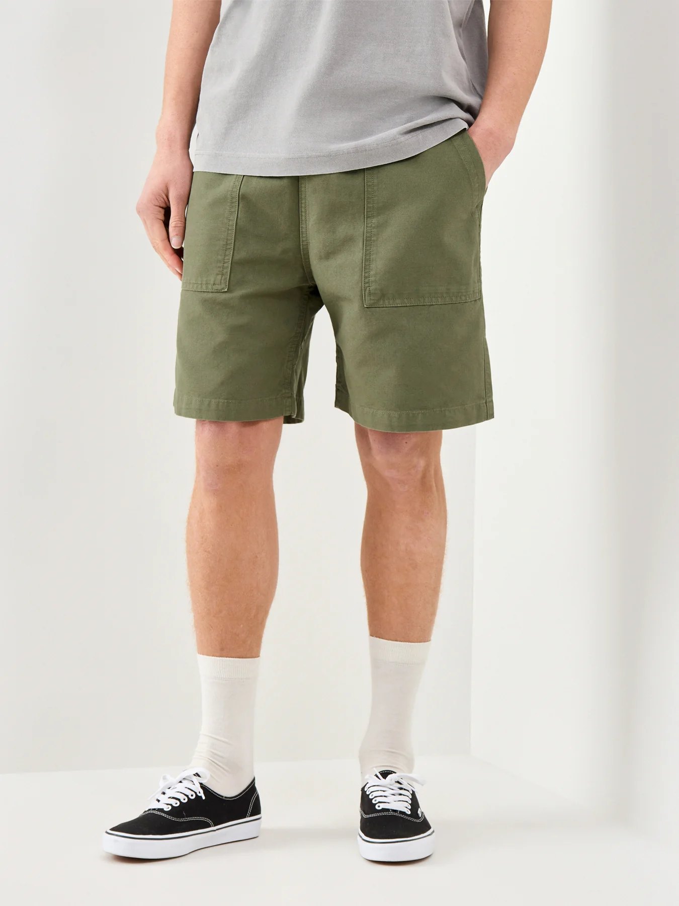Classic Chef Shorts Olive - Image 4