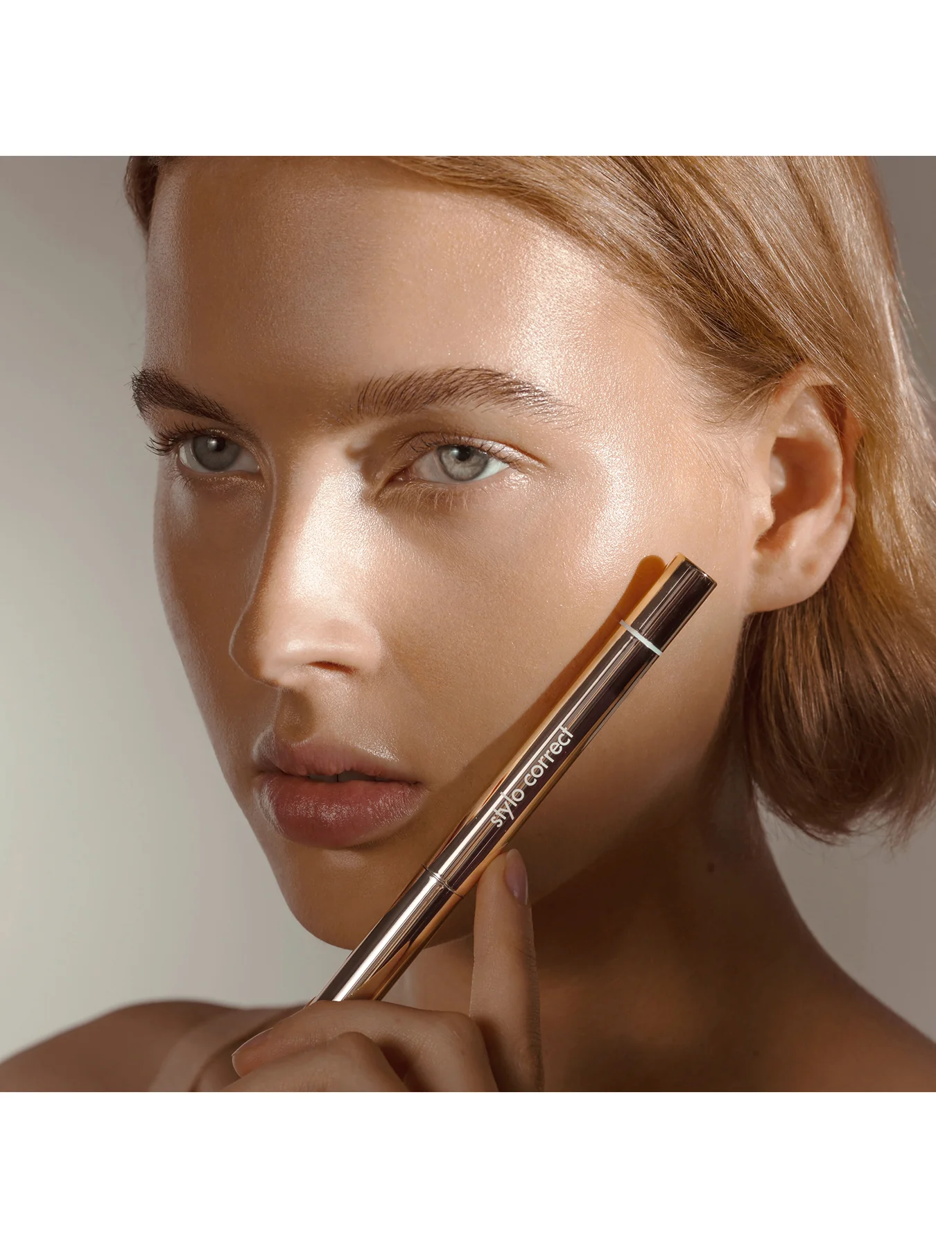 Stylo Correct Concealer Stick - Image 7