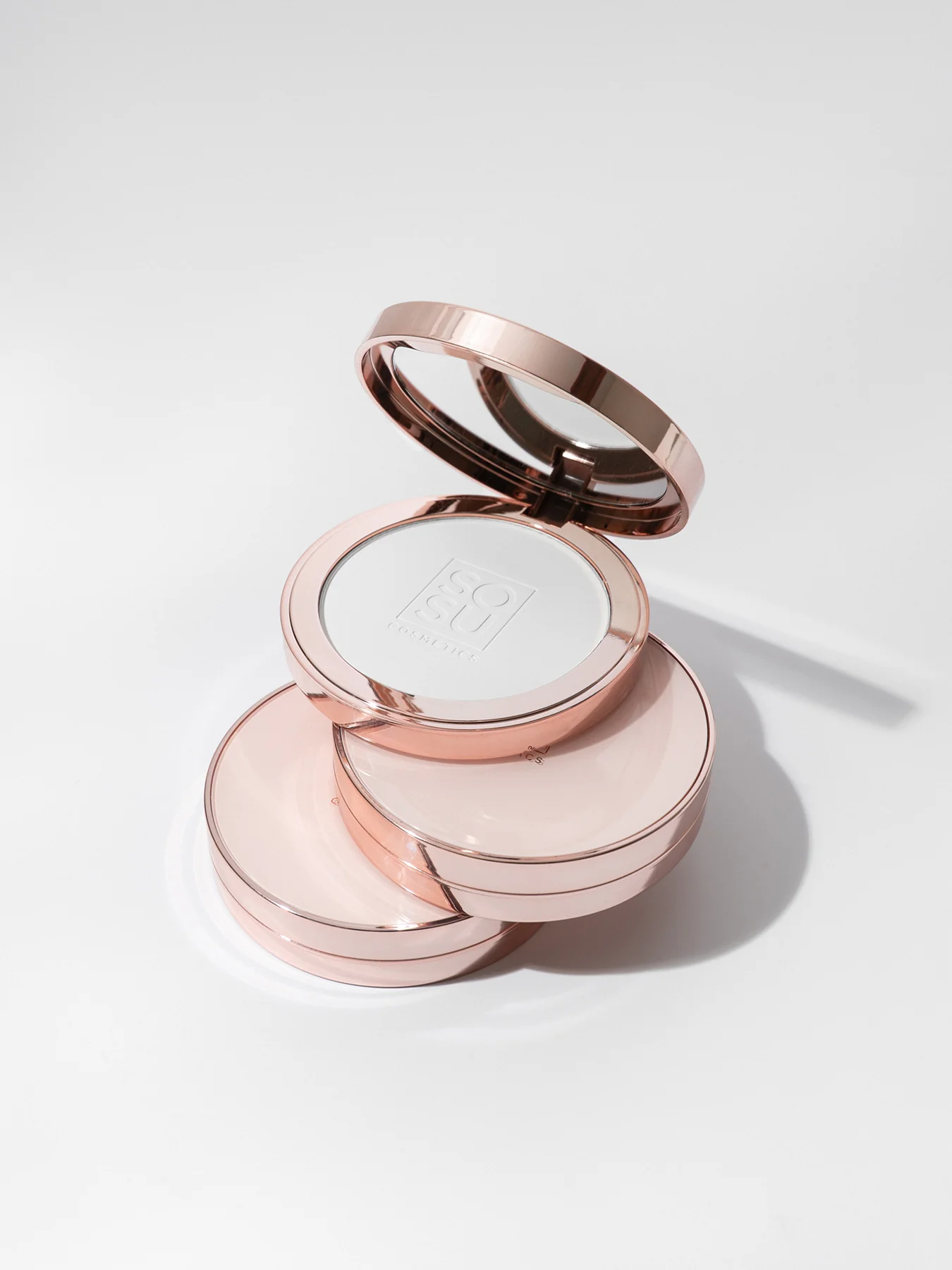 Sheer Silk Pressed Powder 9g - Image 3
