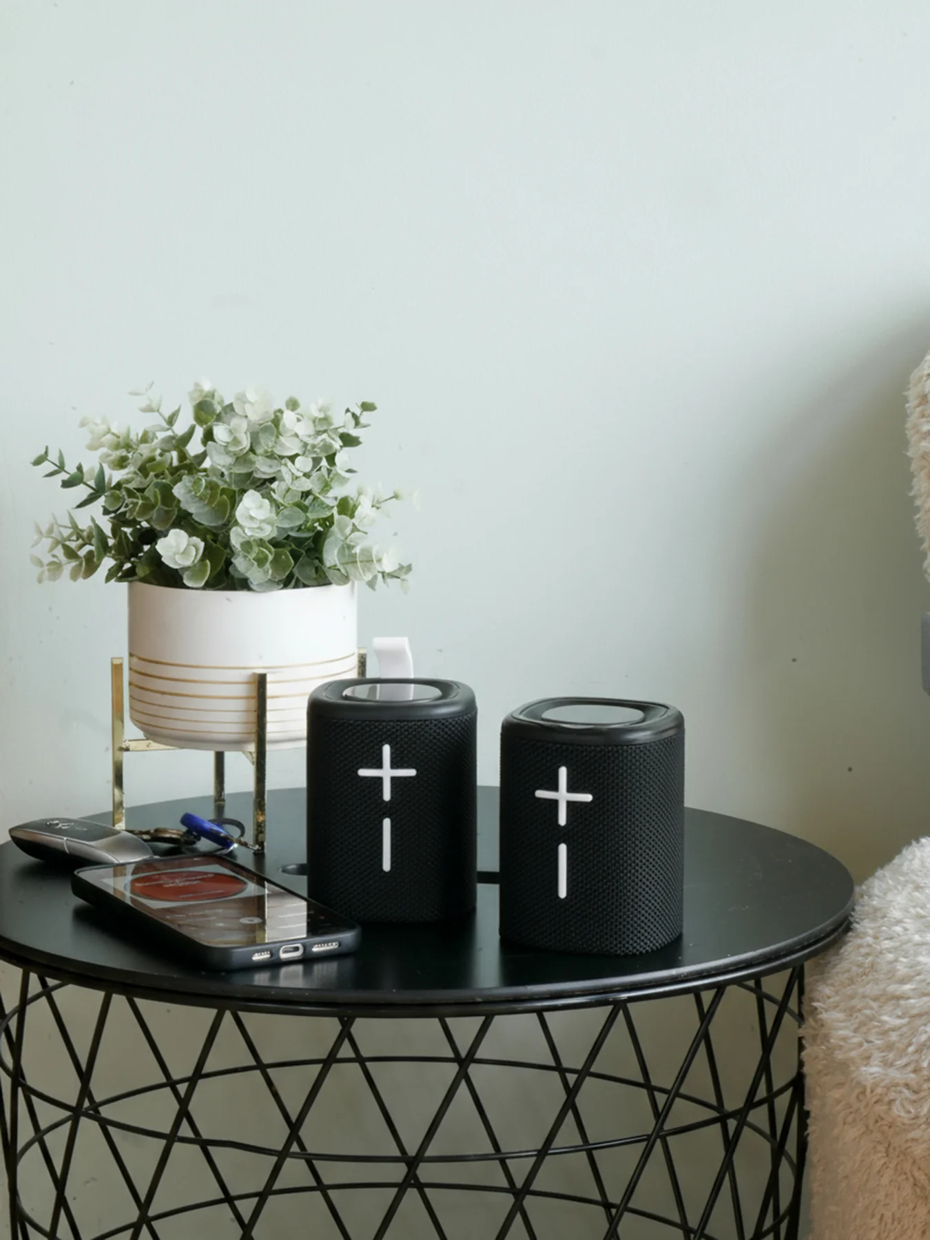 Split Bluetooth Speaker Black - Image 2