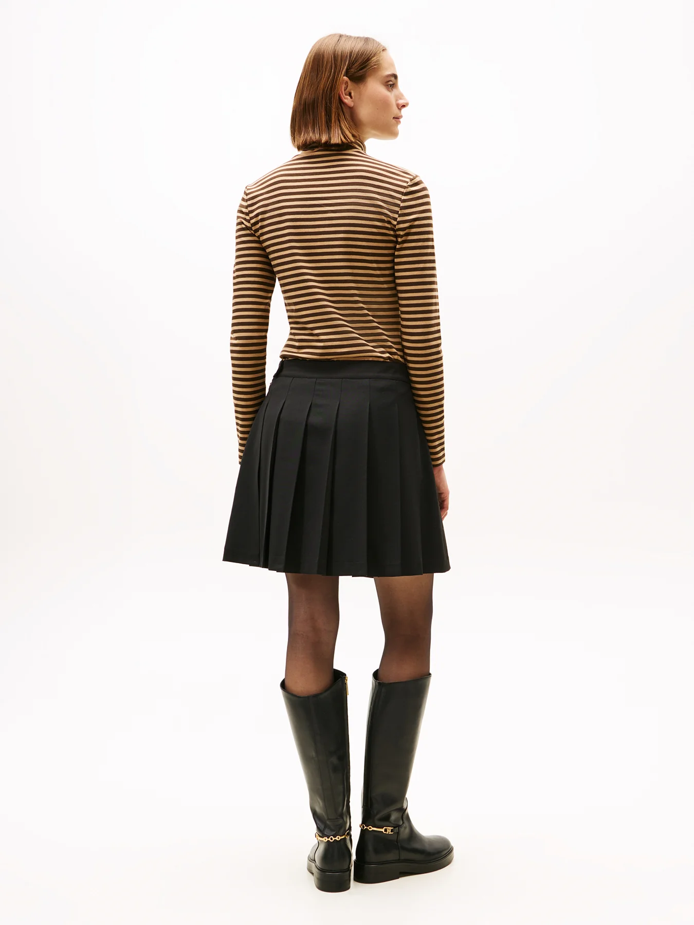 Timeless Wool Blend Pleated Mini Skirt Navy - Image 3
