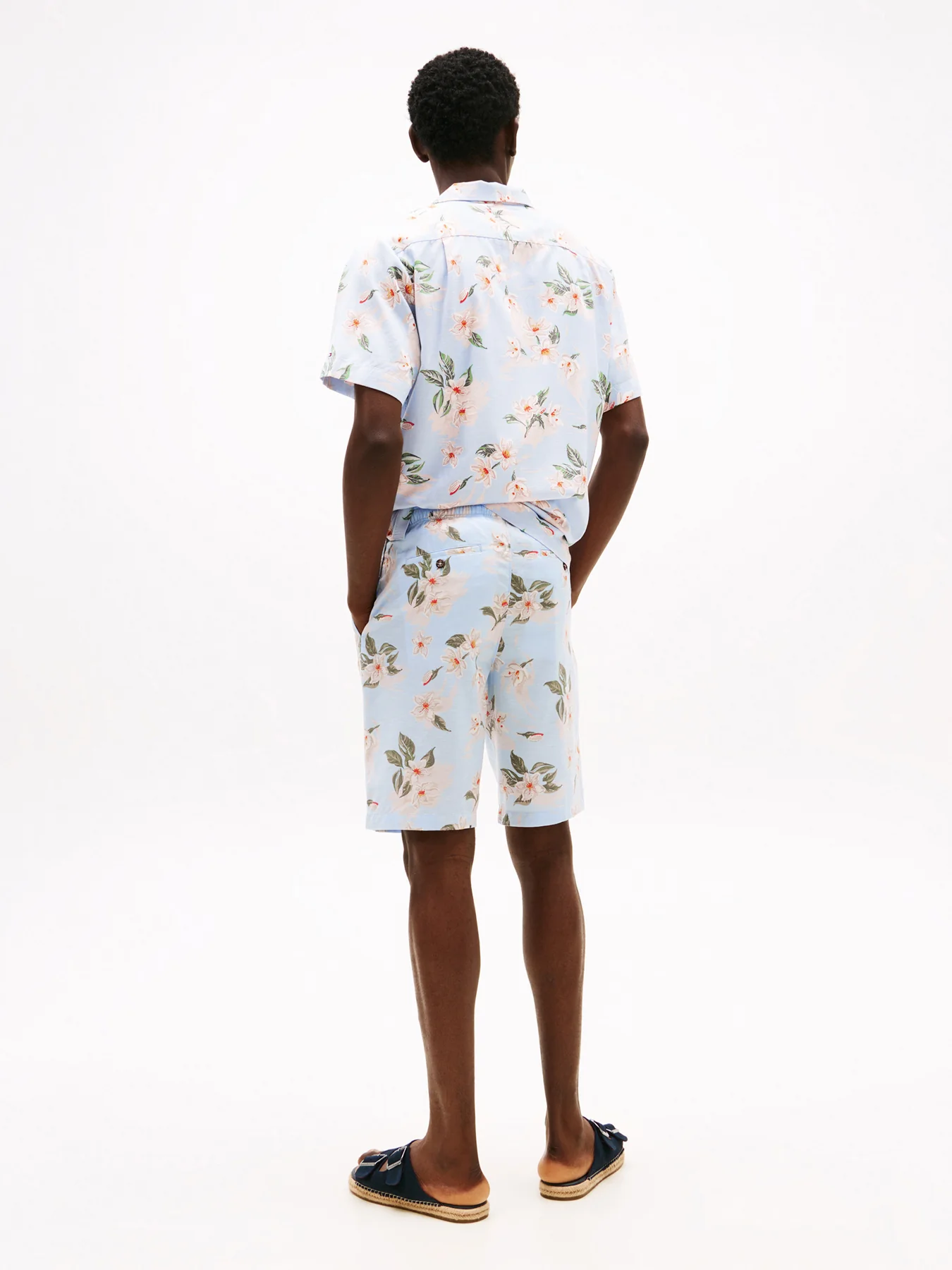 Mercer Floral Print Relaxed Shorts - Image 3